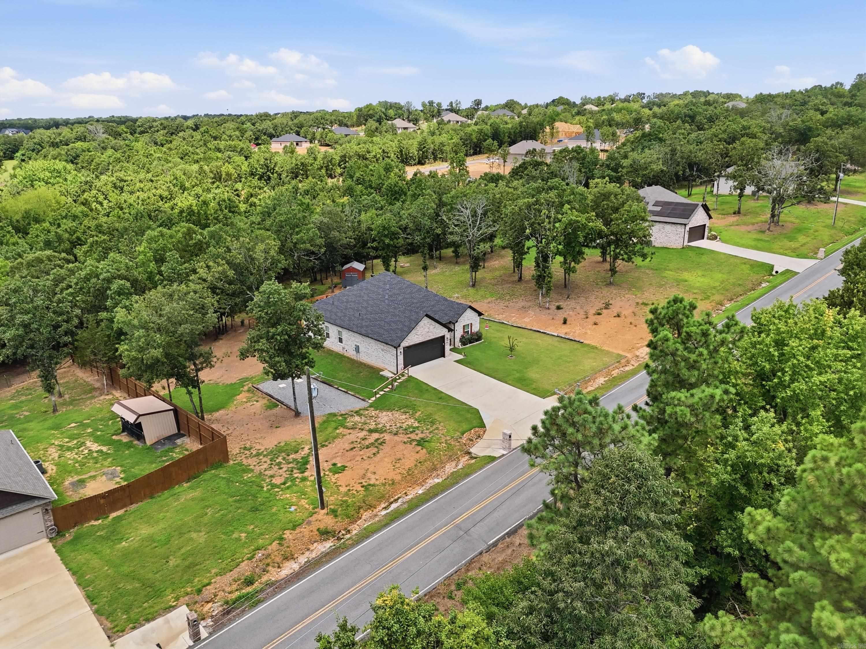 208 Blackjack  Greenbrier, AR