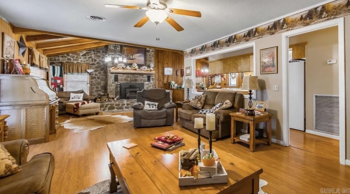 217 4th Street Shirley, AR 72153