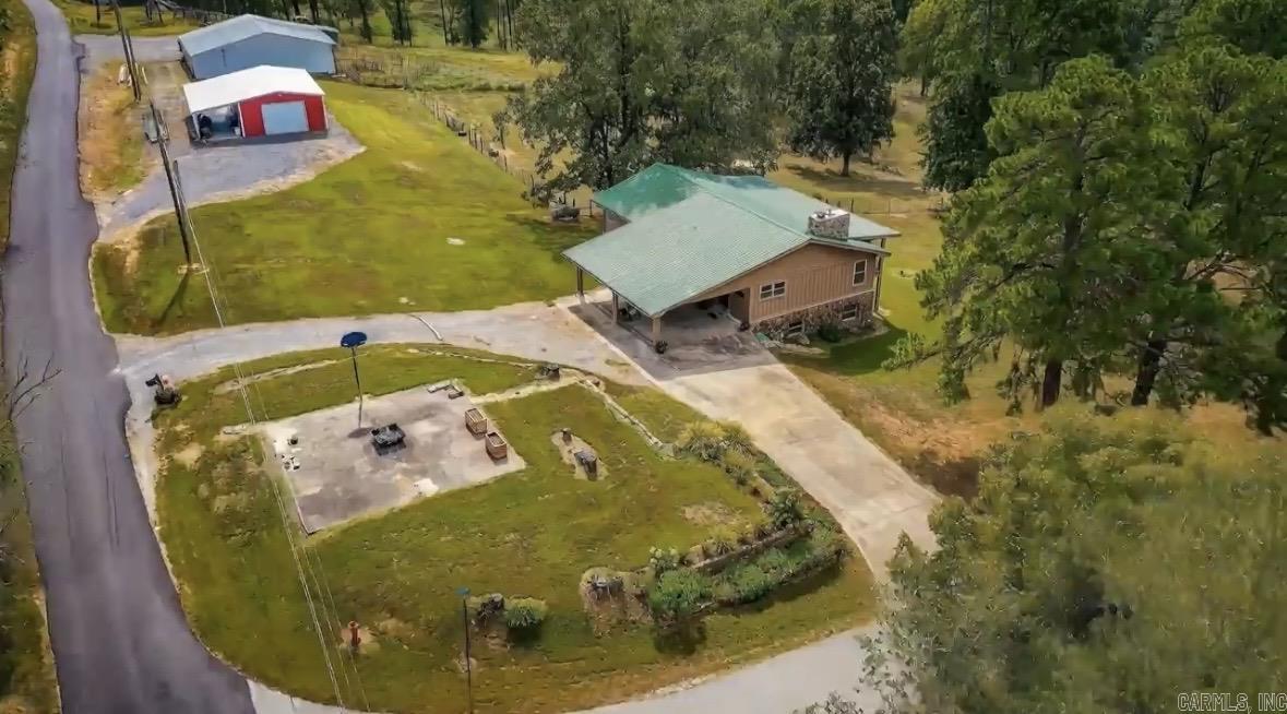 217 4th Street Shirley, AR 72153