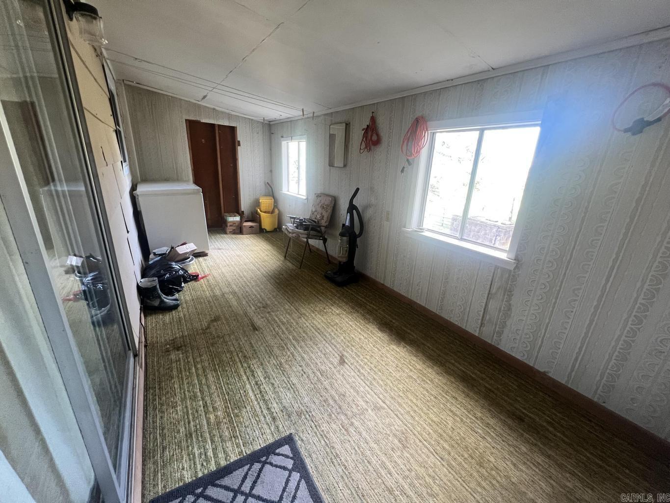 259 E Red Barn  Cave City, AR