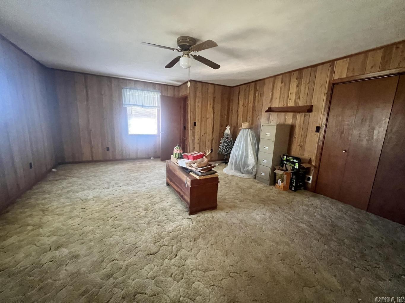 259 E Red Barn  Cave City, AR