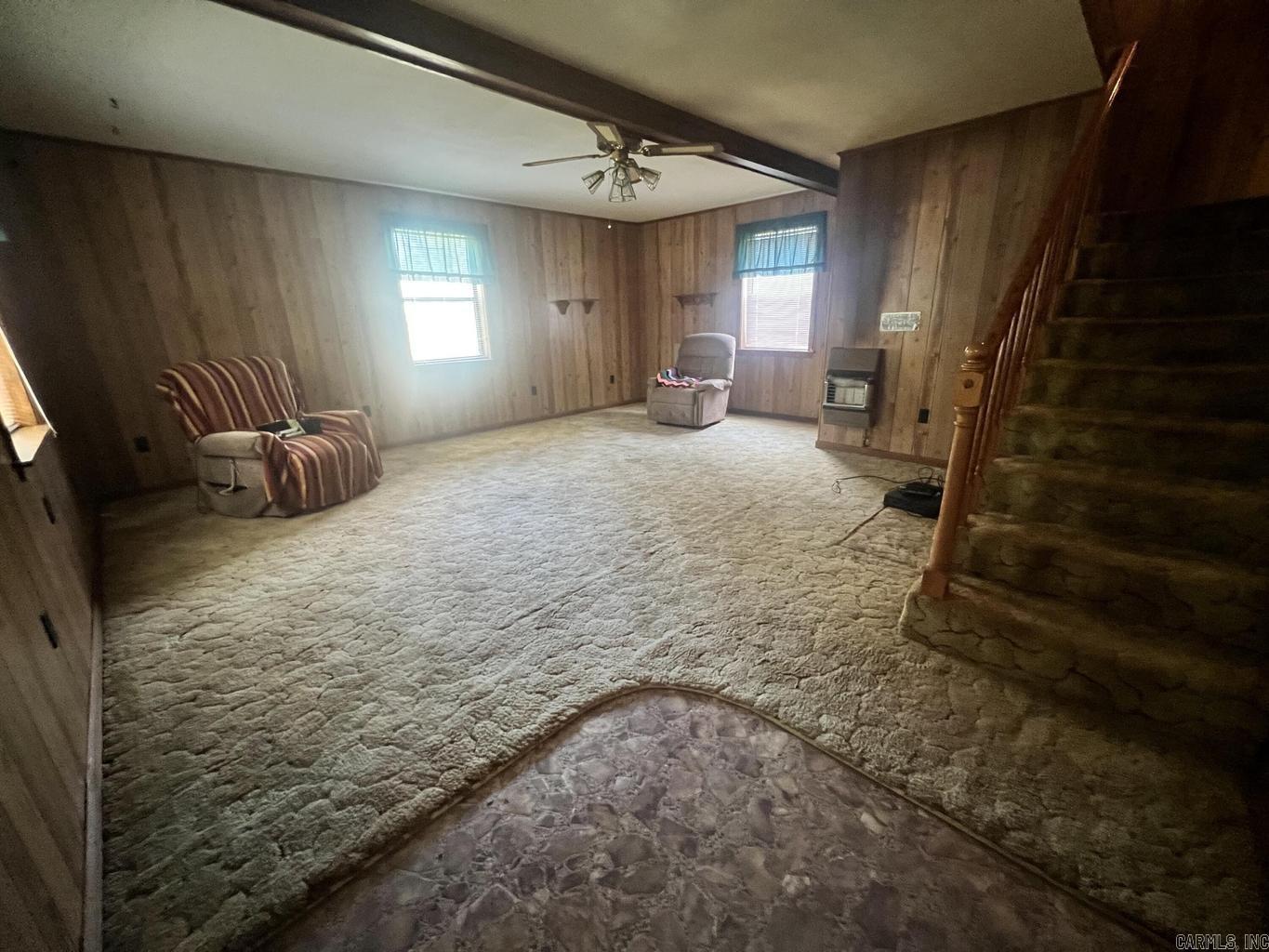 259 E Red Barn  Cave City, AR
