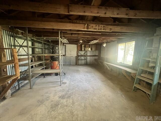 259 E Red Barn  Cave City, AR