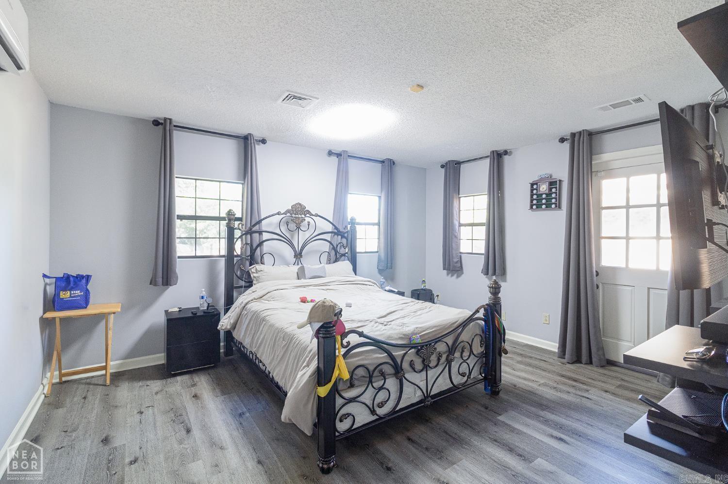 803 E Lakeshore  Jonesboro, AR