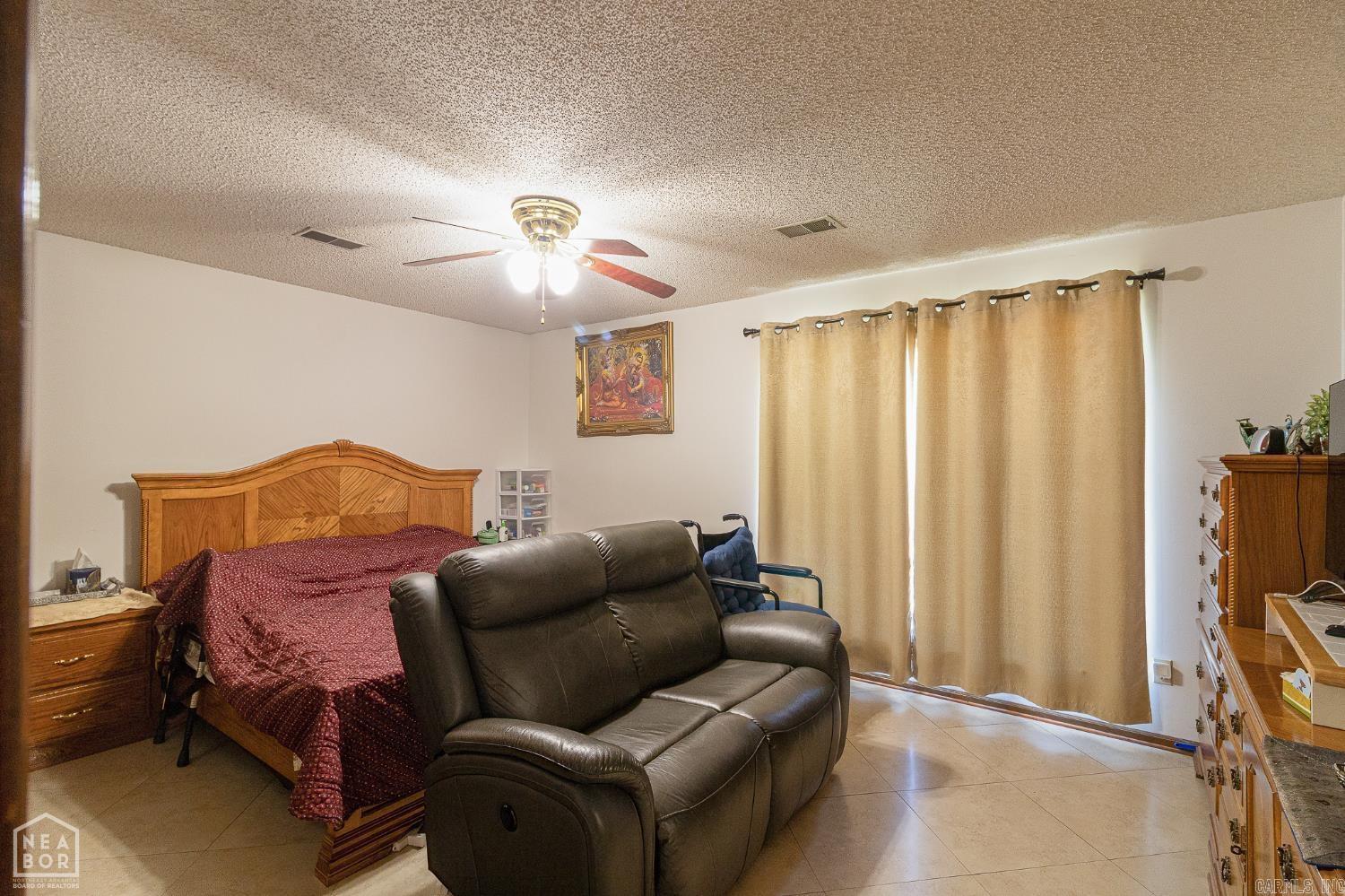803 E Lakeshore  Jonesboro, AR