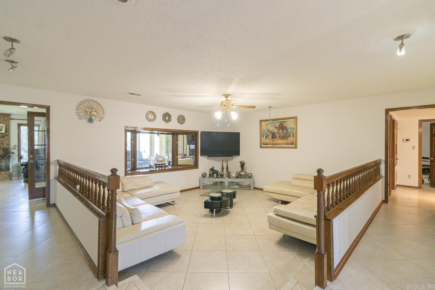 803 E Lakeshore  Jonesboro, AR