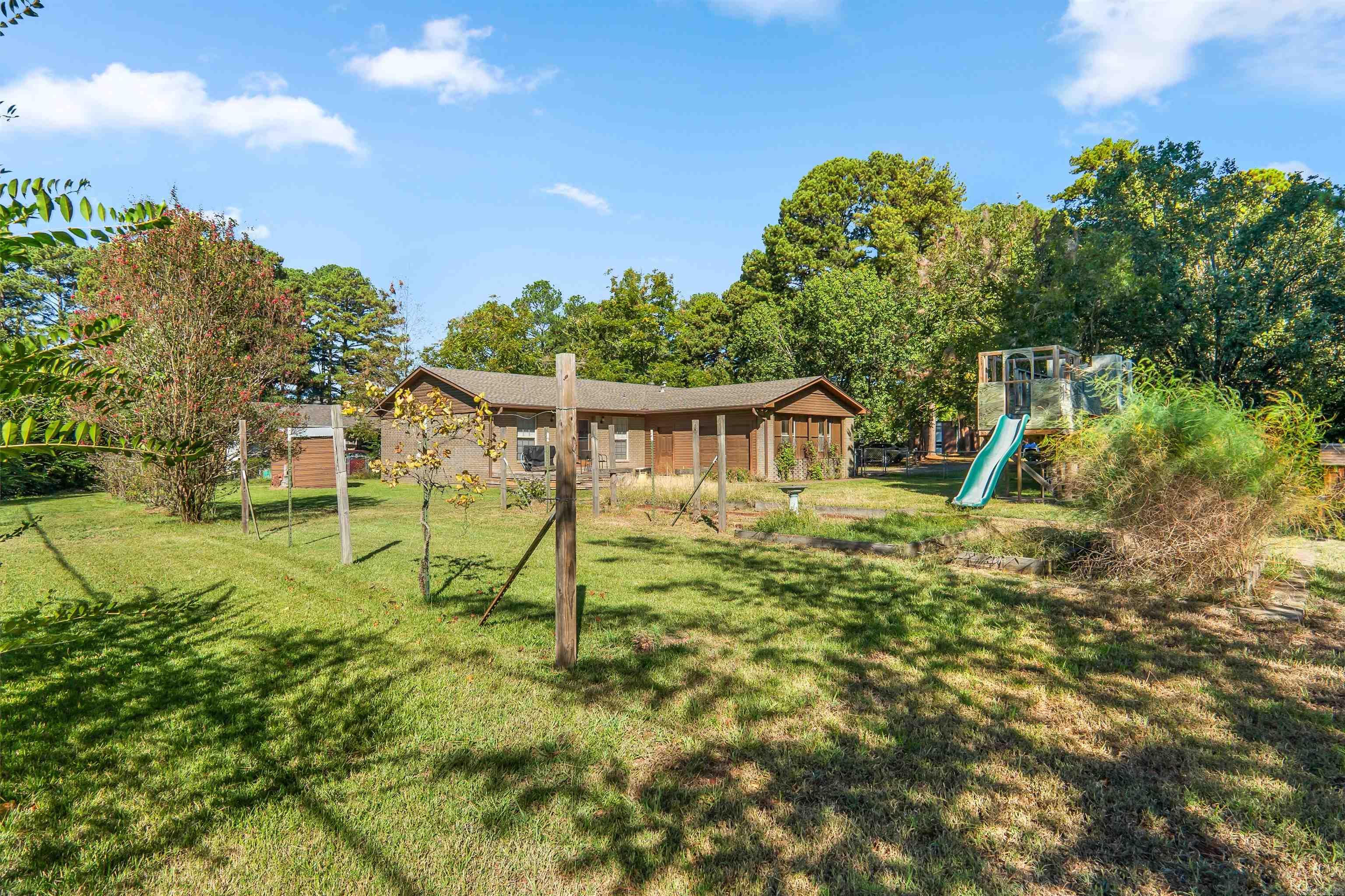 901 W Iowa St.  Beebe, AR