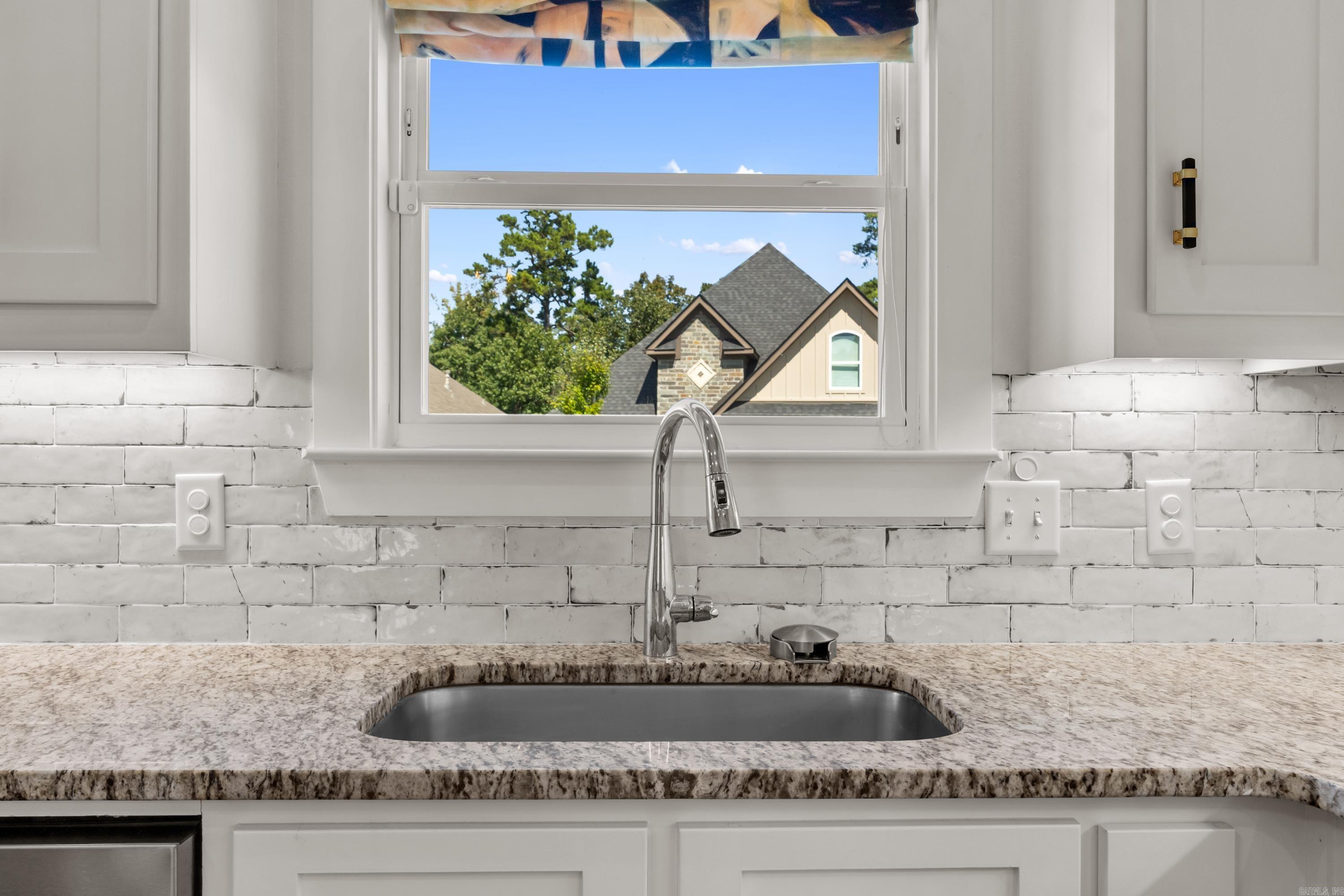 16 Bentwood  Little Rock, AR