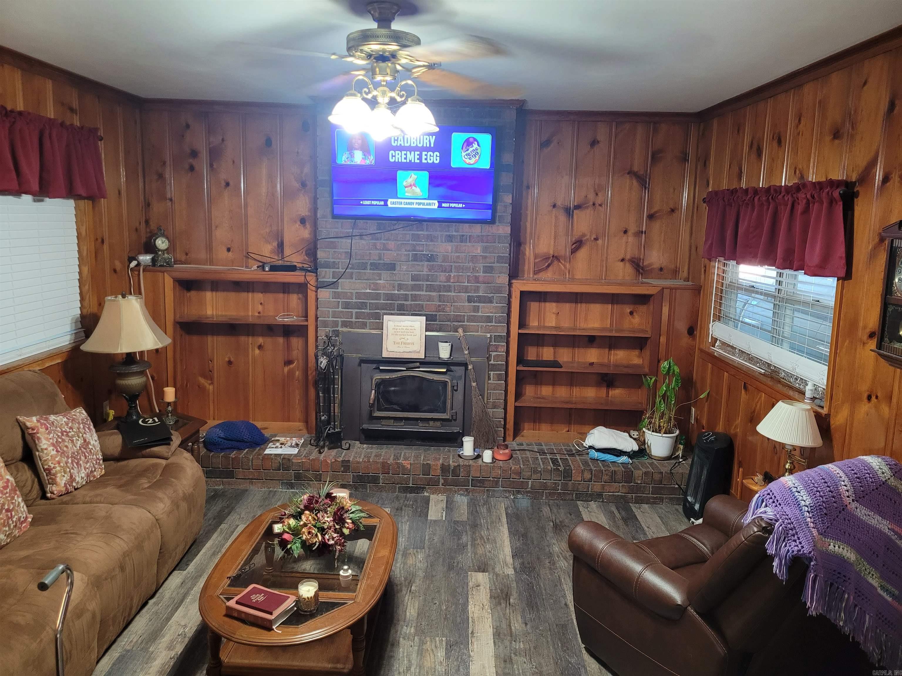 284 Iron Mt. Rd.  El Dorado, AR