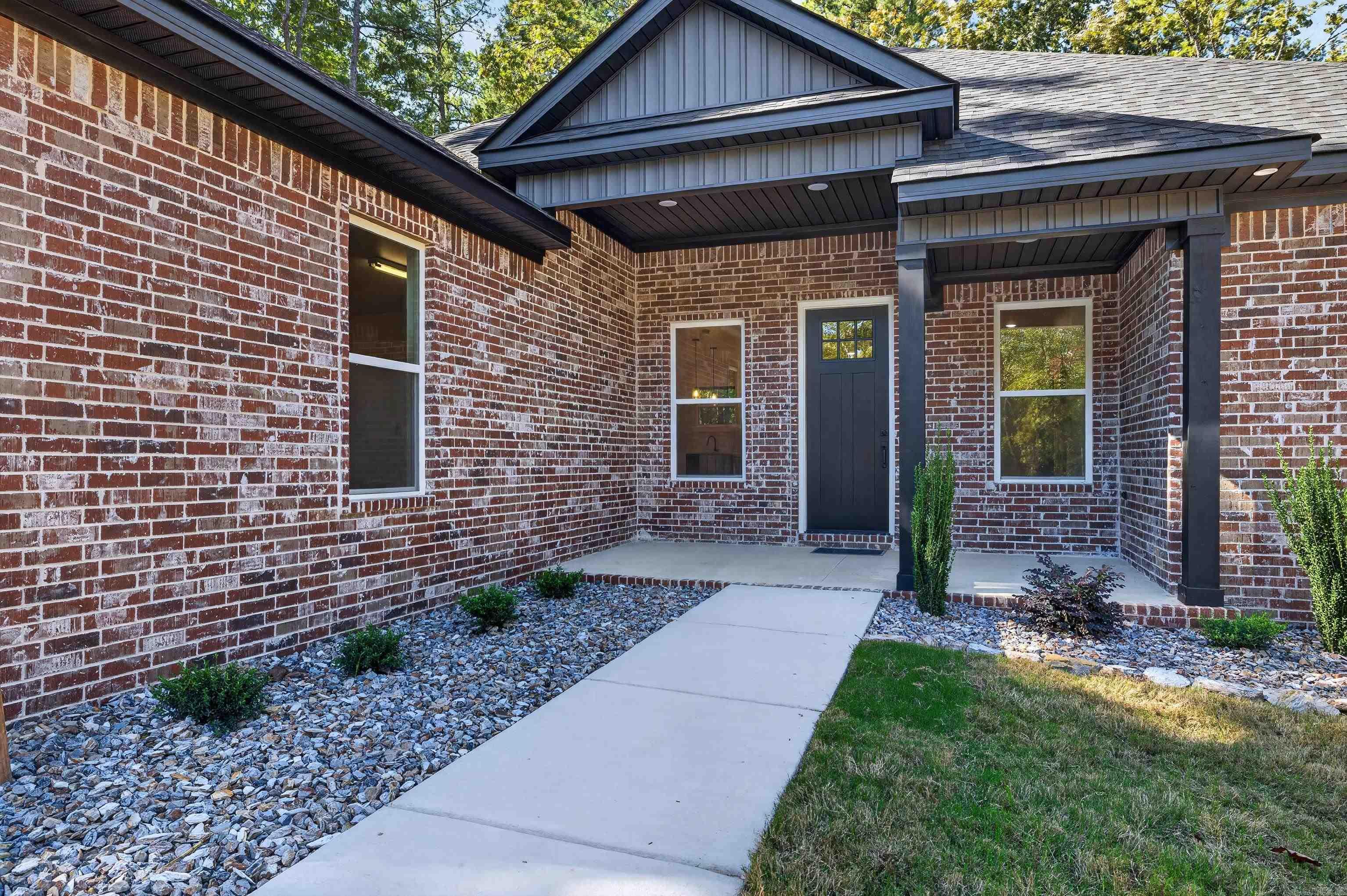 82 Cresta Way  Hot Springs Village, AR