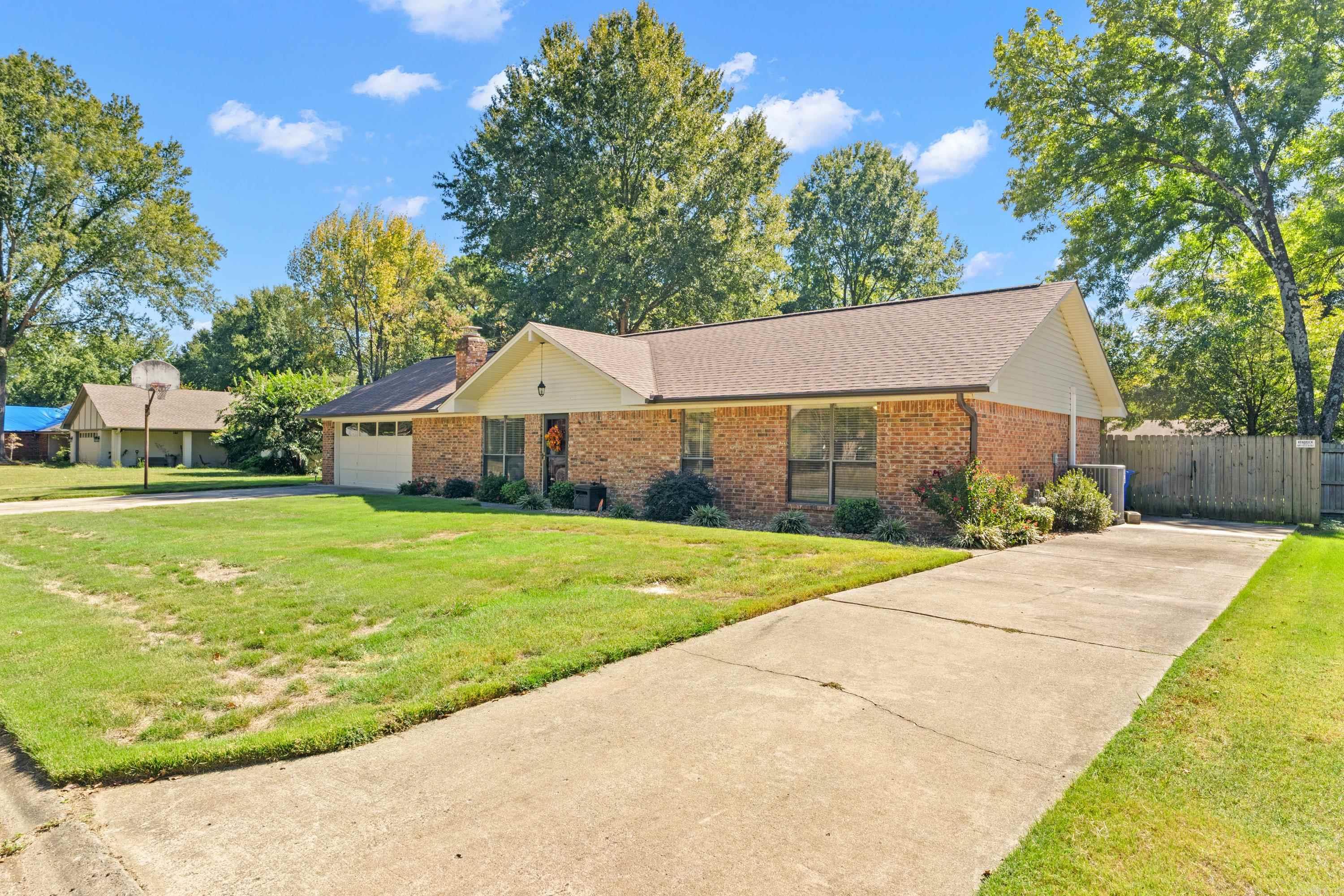 9 Pebble  Conway, AR