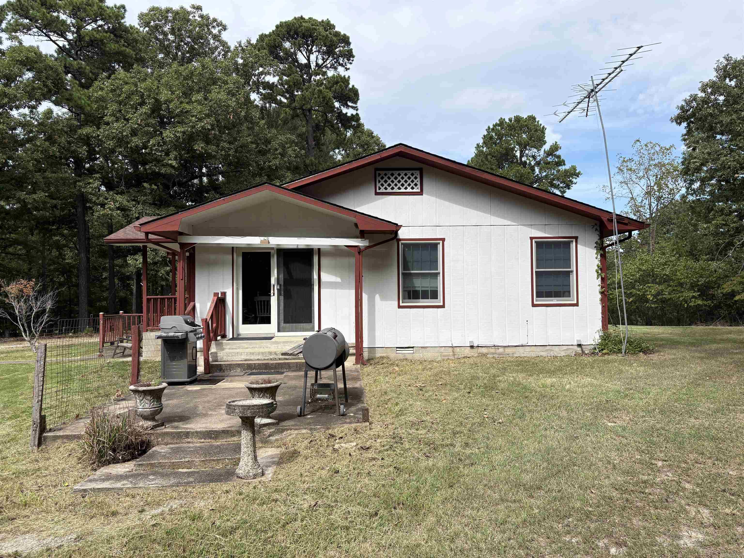 6591 Hwy 125 N  Yellville, AR