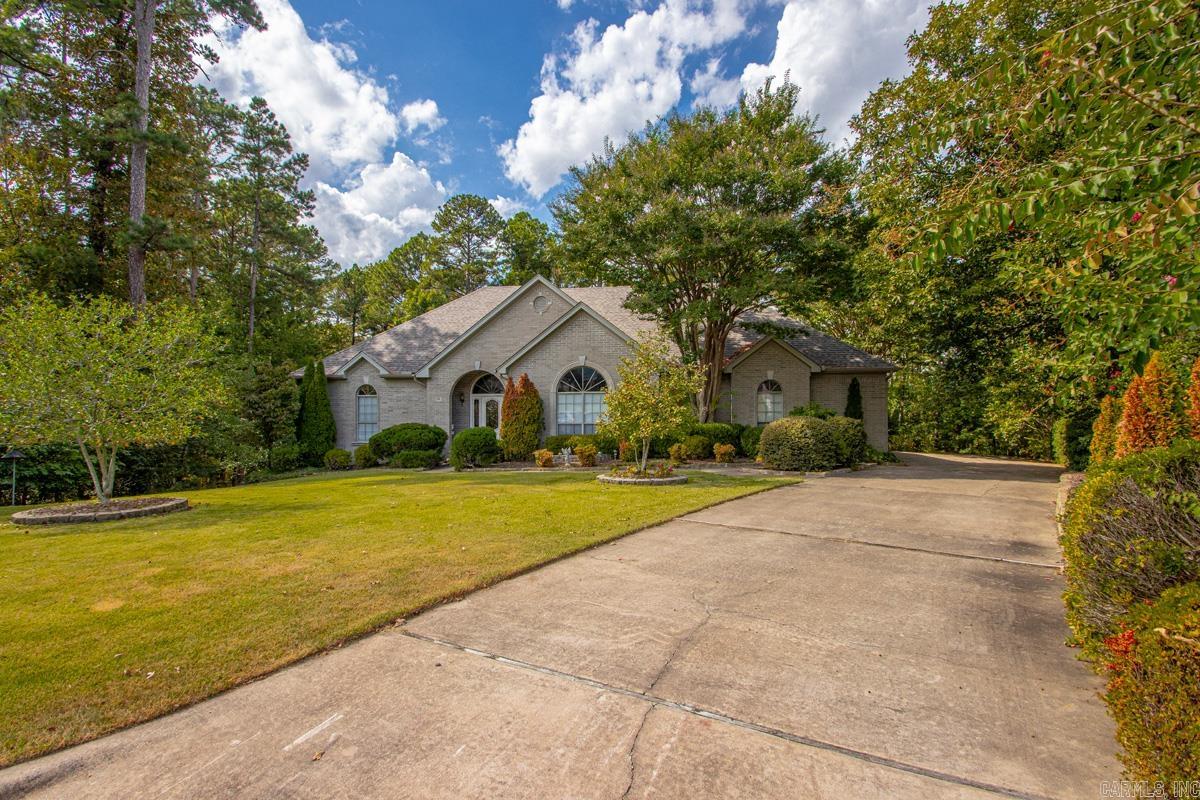 118 Duquesne Ct  Little Rock, AR