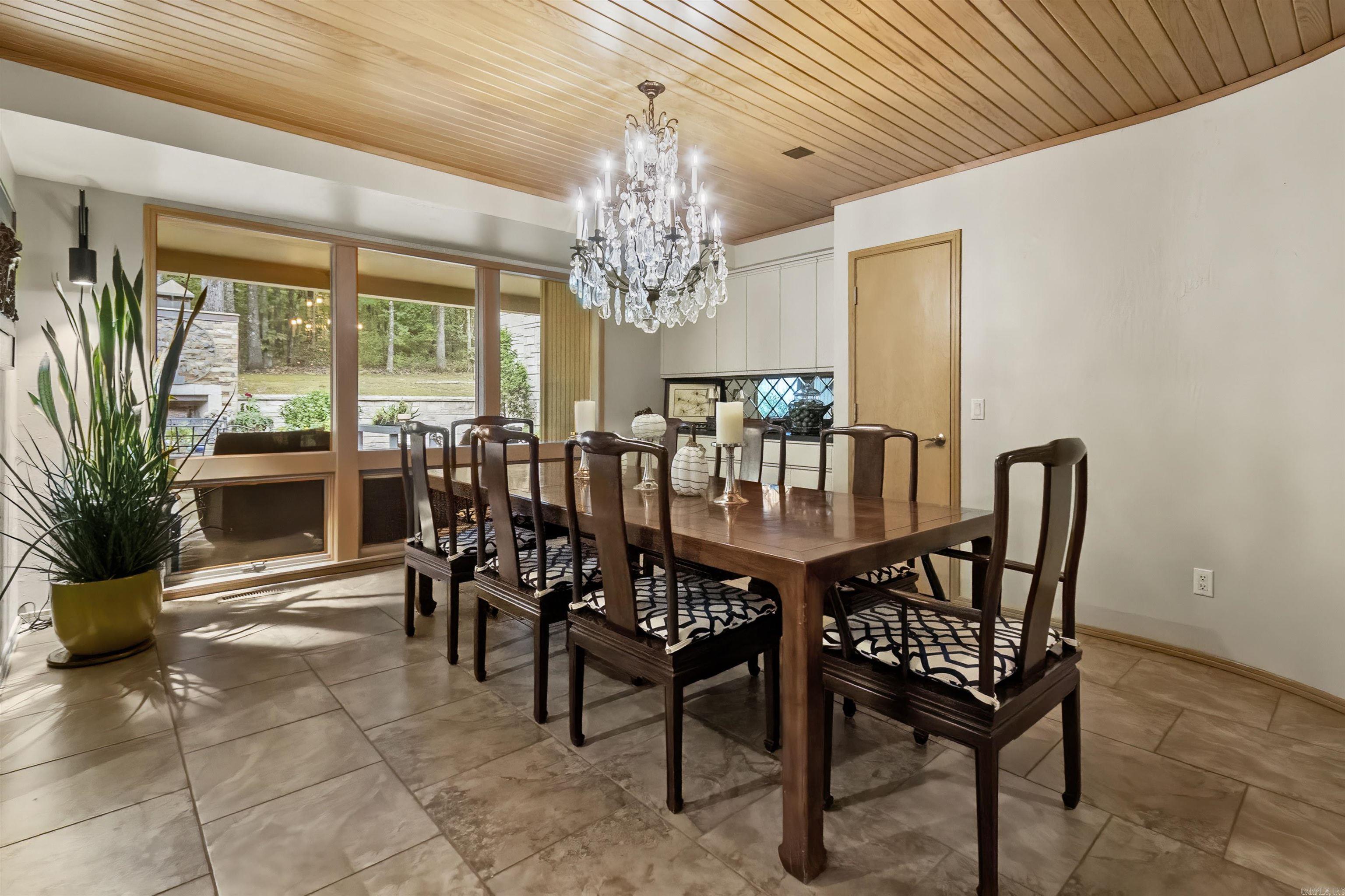 2702 Stonehedge  Harrison, AR