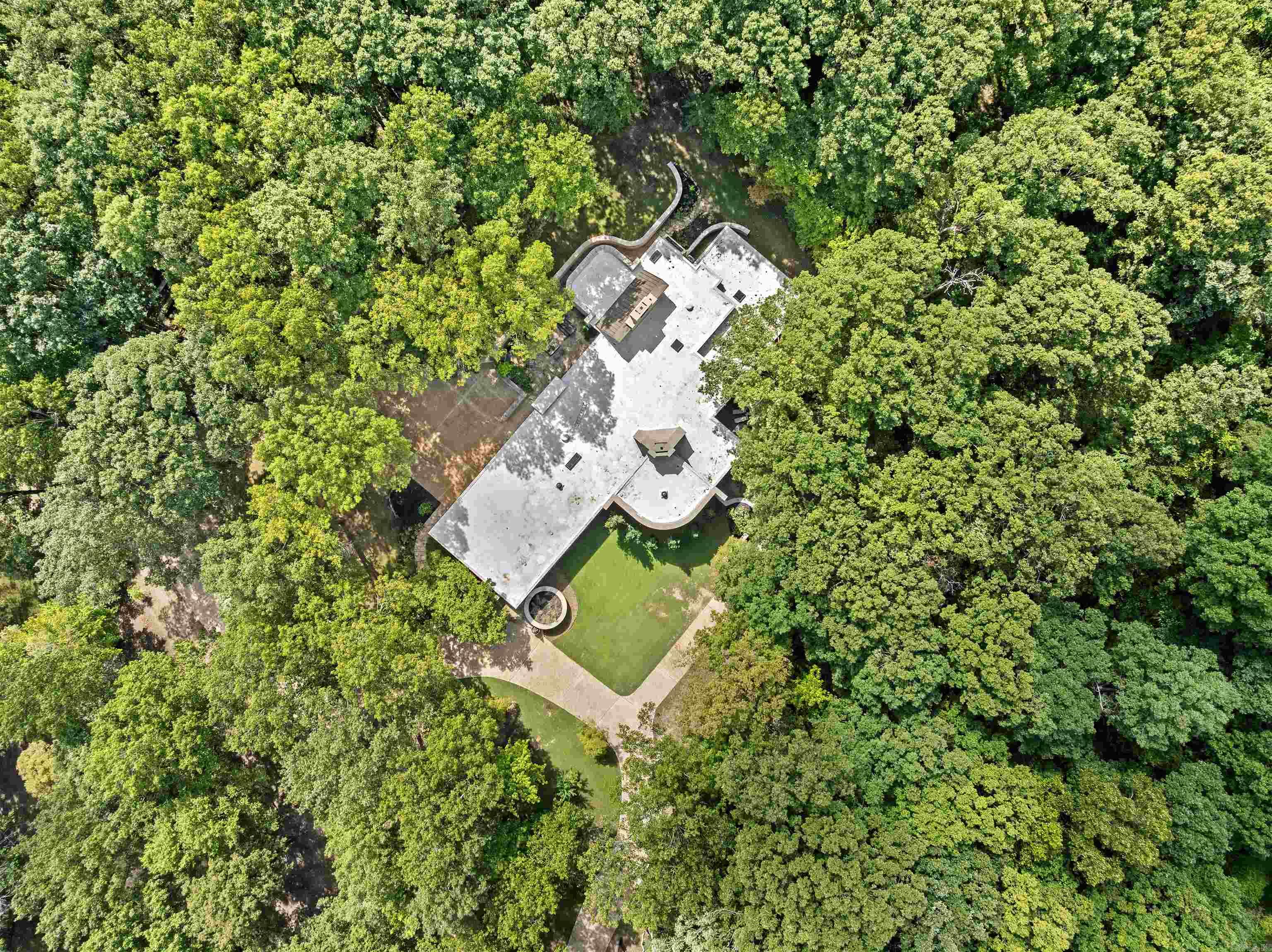 2702 Stonehedge  Harrison, AR