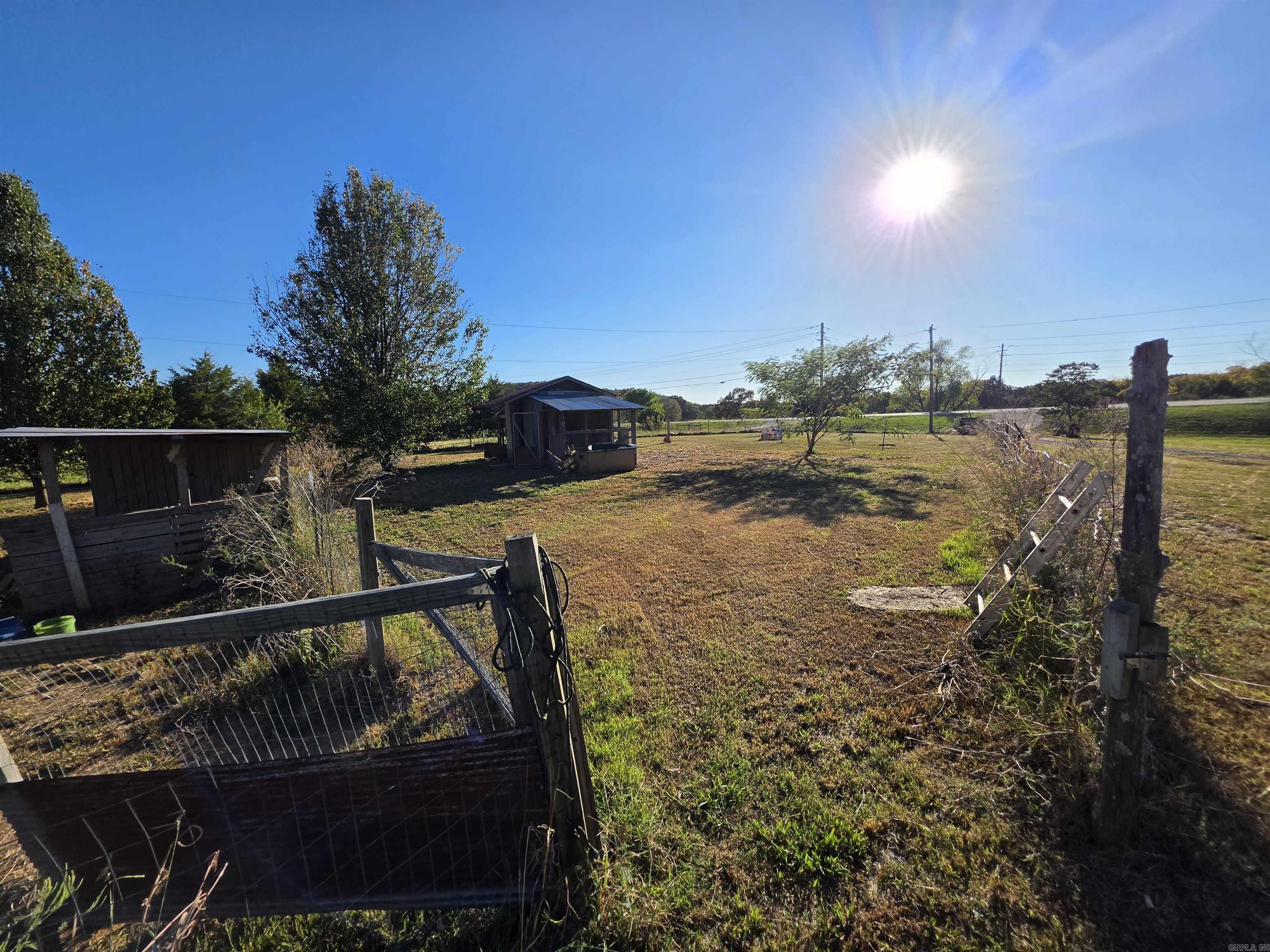 1195 Hwy 5  Romance, AR