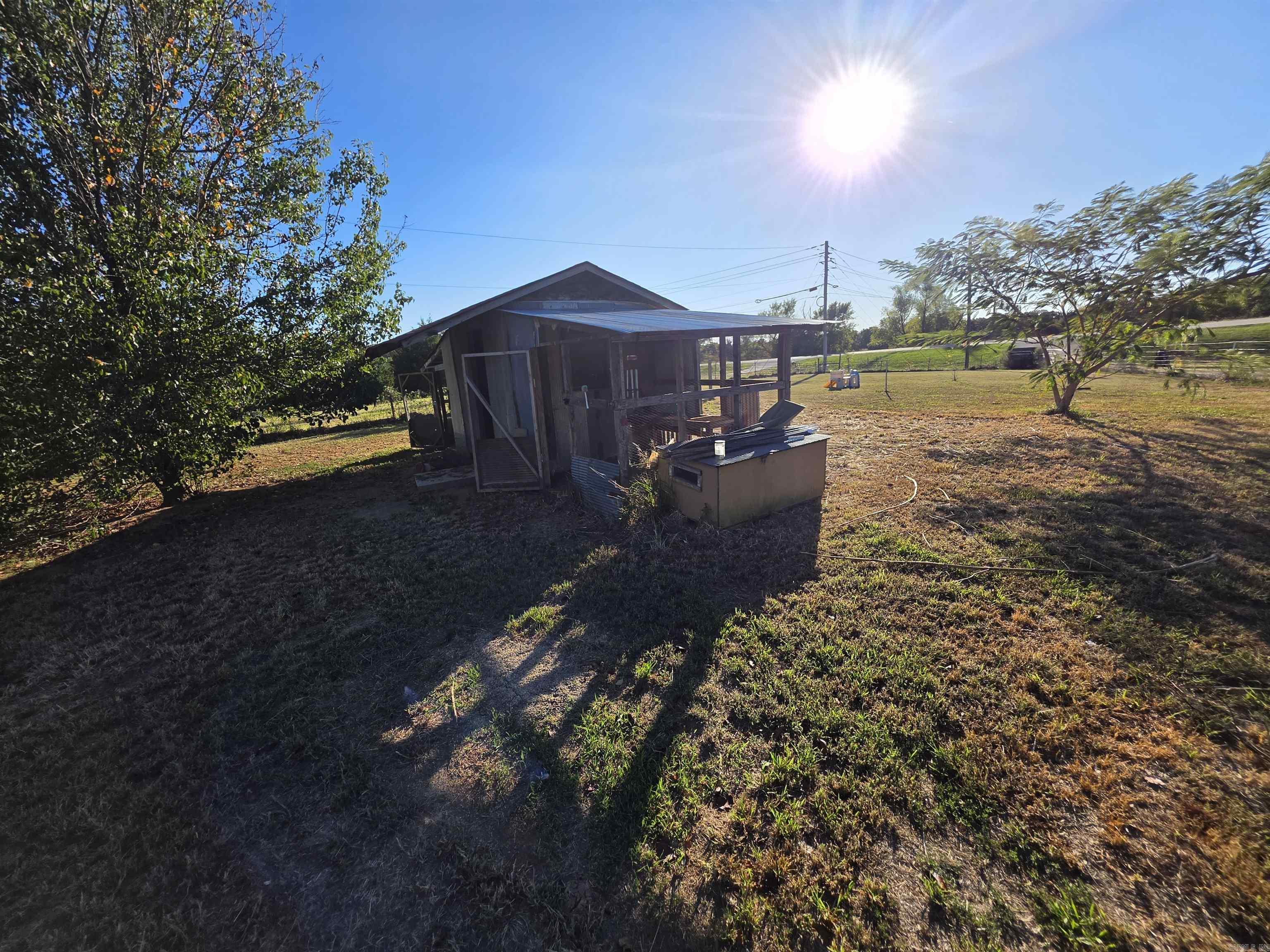 1195 Hwy 5  Romance, AR
