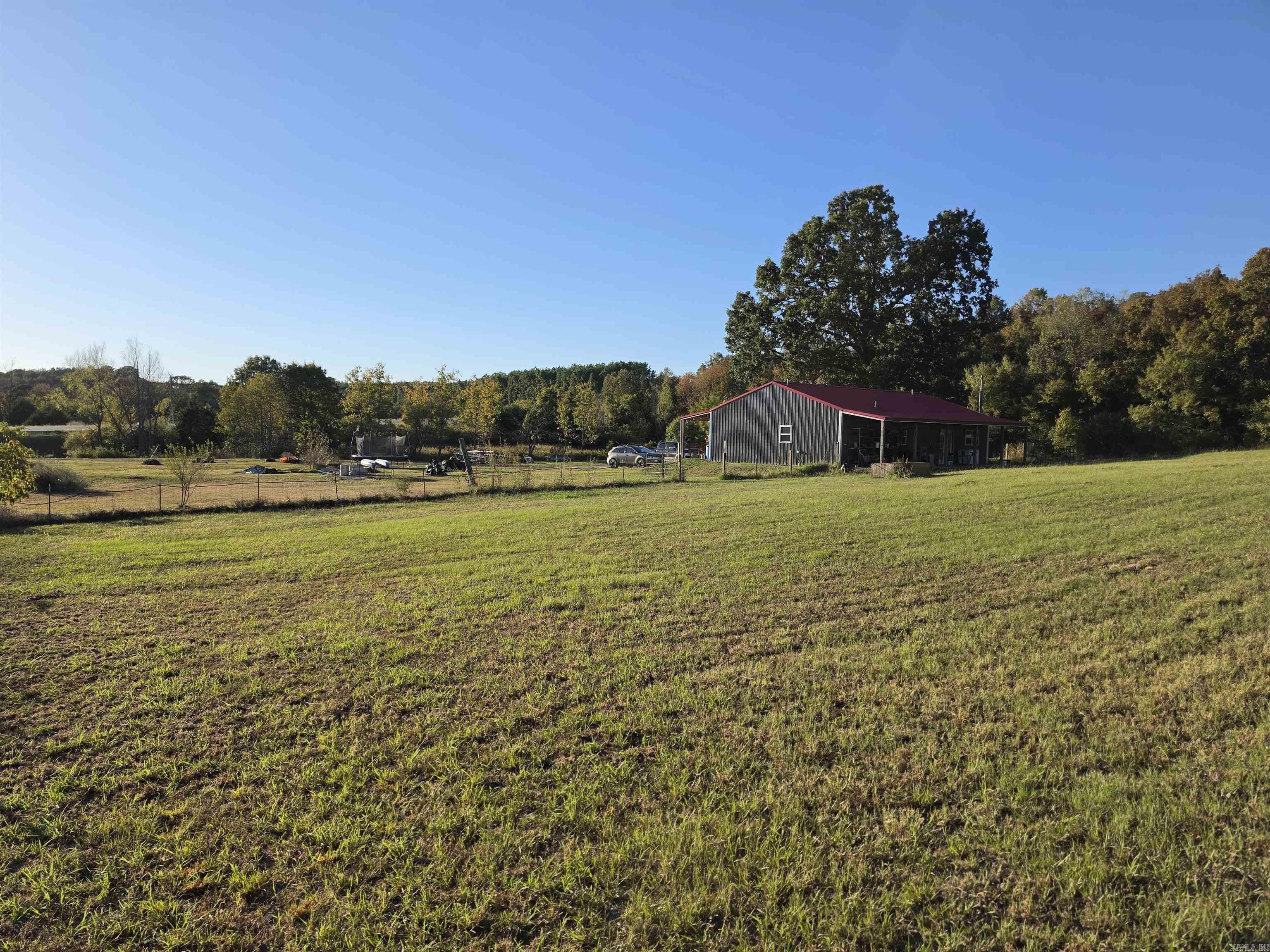 1195 Hwy 5  Romance, AR