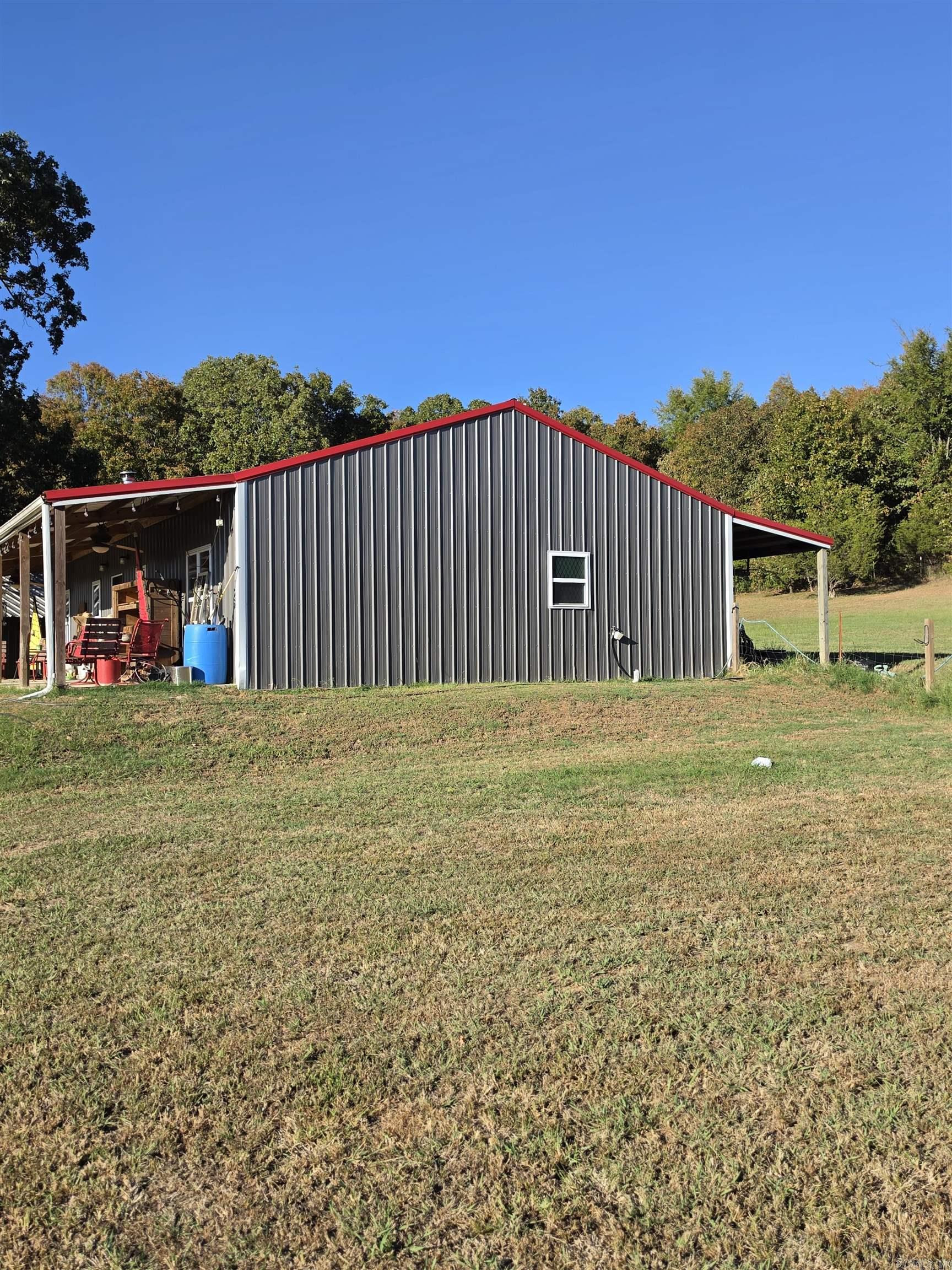 1195 Hwy 5  Romance, AR