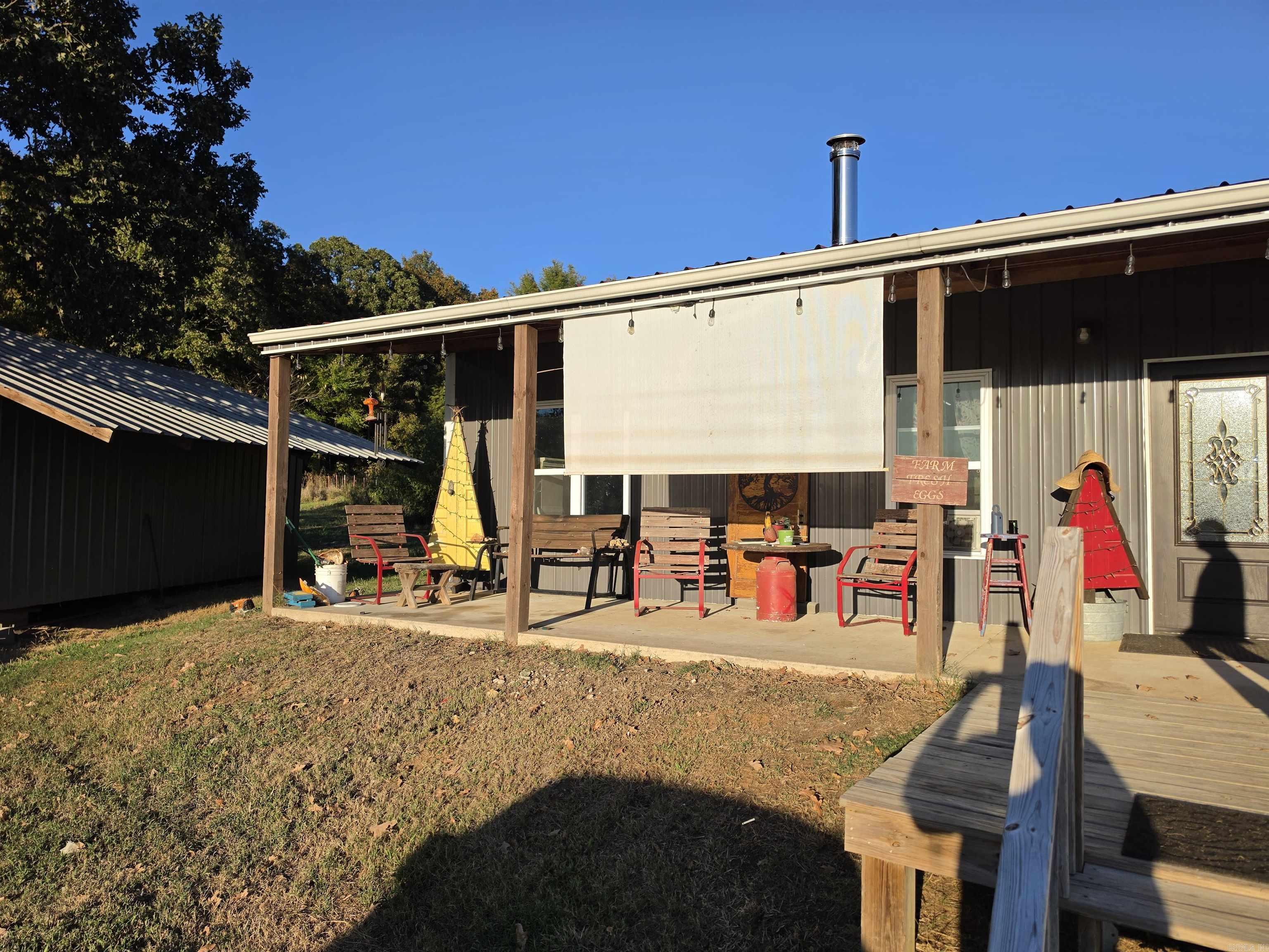 1195 Hwy 5  Romance, AR