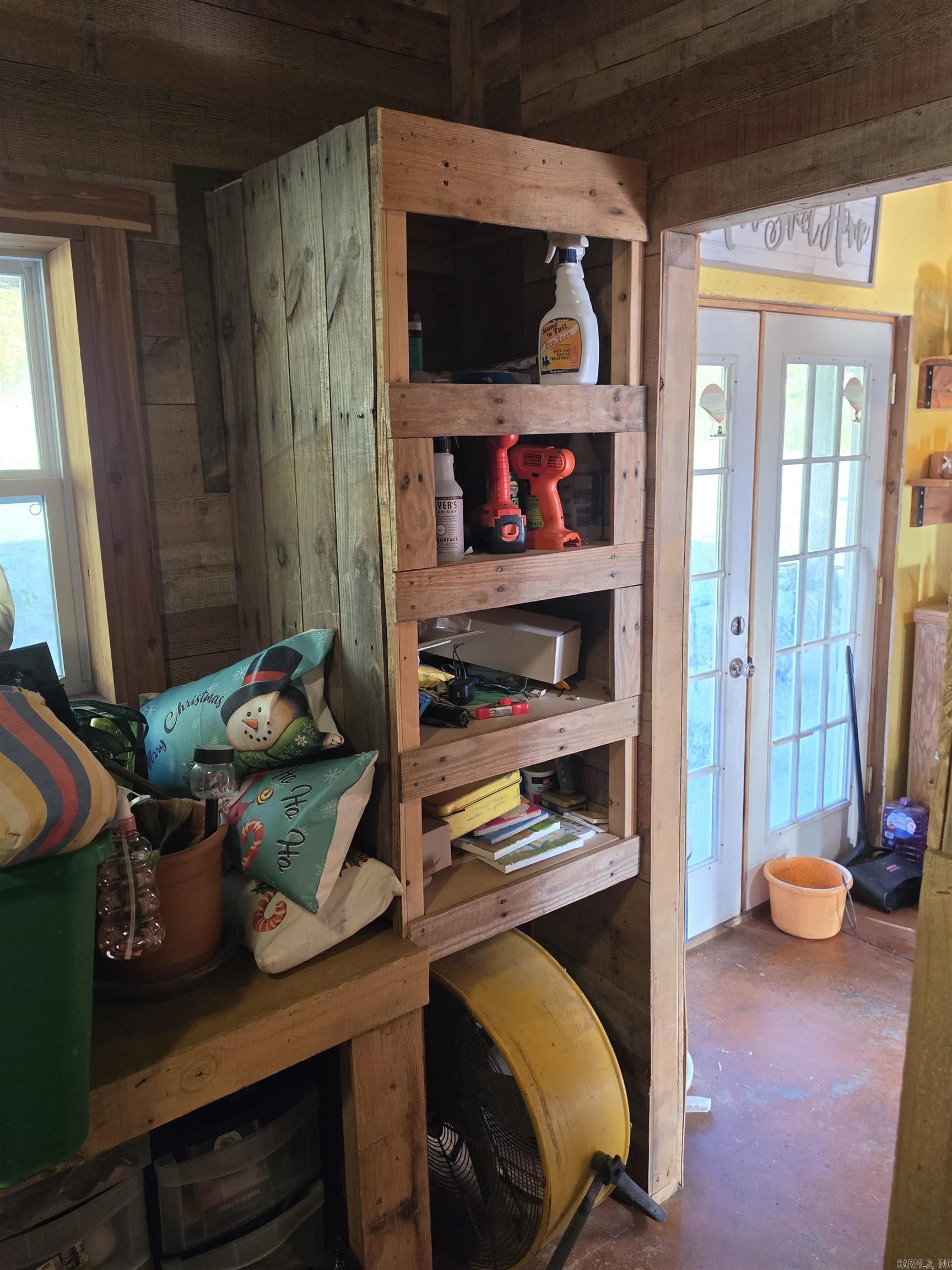1195 Hwy 5  Romance, AR