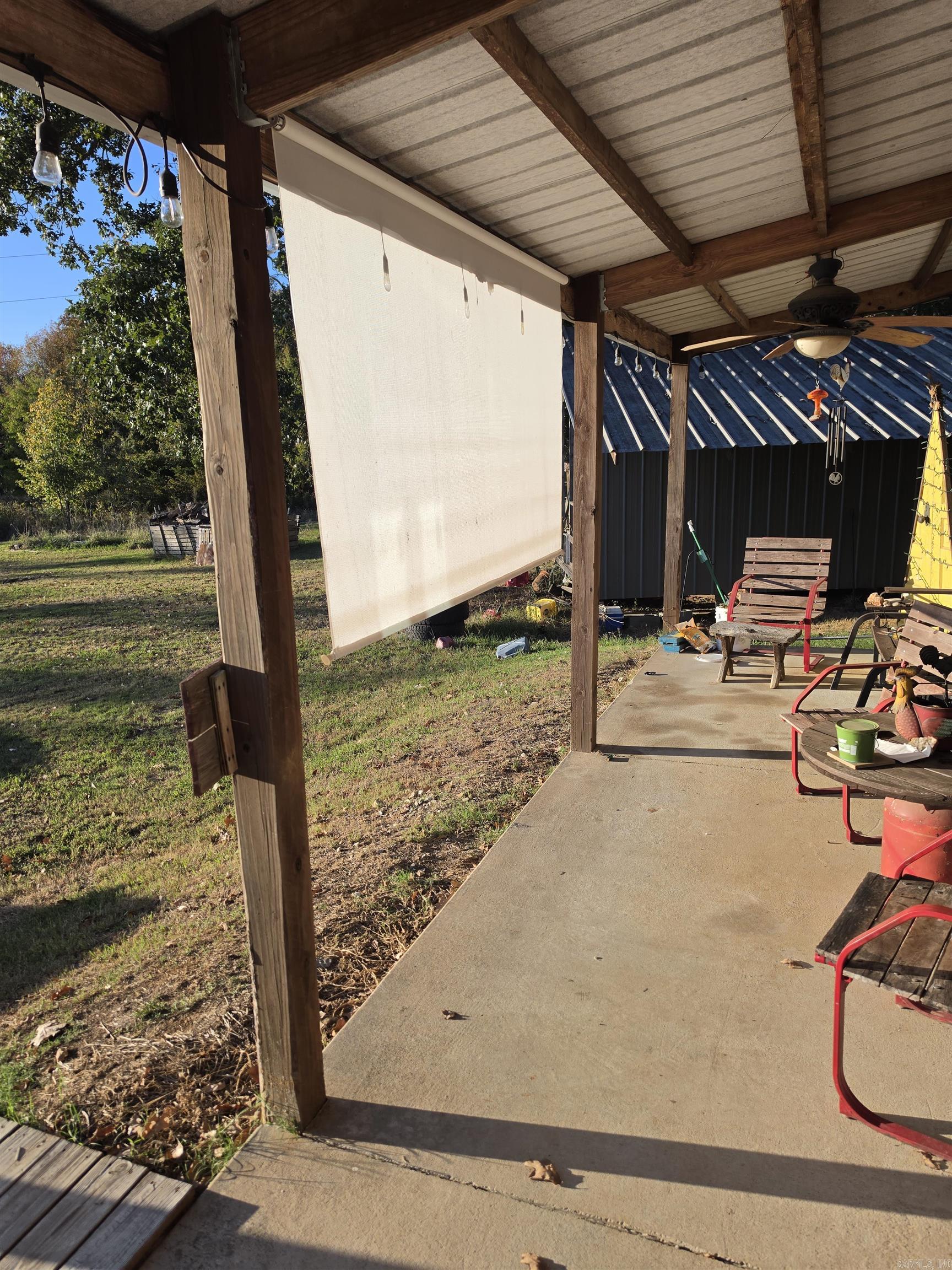1195 Hwy 5  Romance, AR