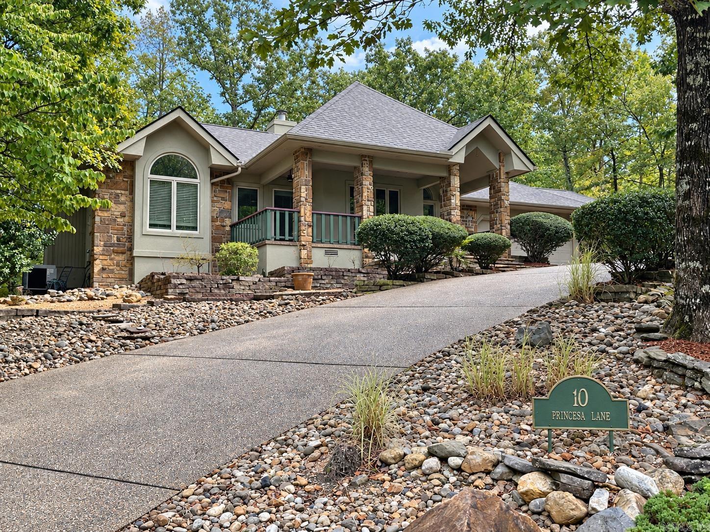 10  Princesa  Hot Springs Village, AR