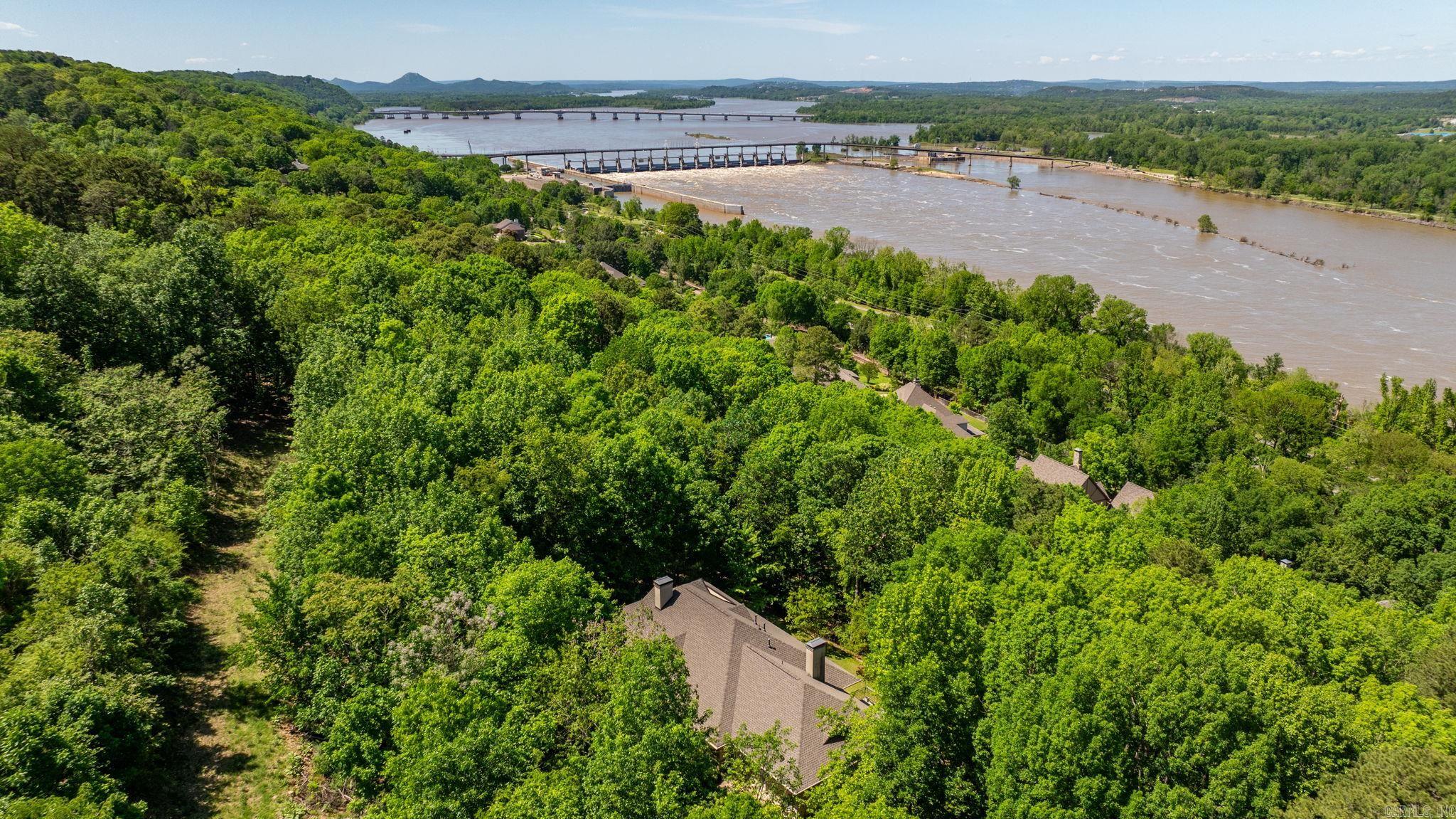 32 Greathouse Bend  Little Rock, AR