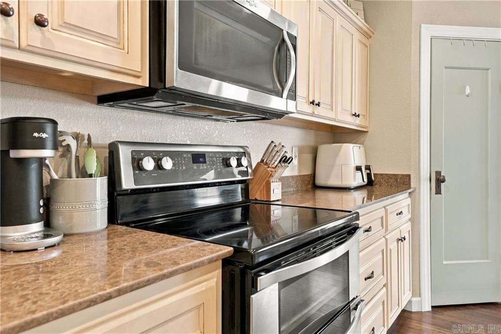 115 Newton Springs  Hector, AR