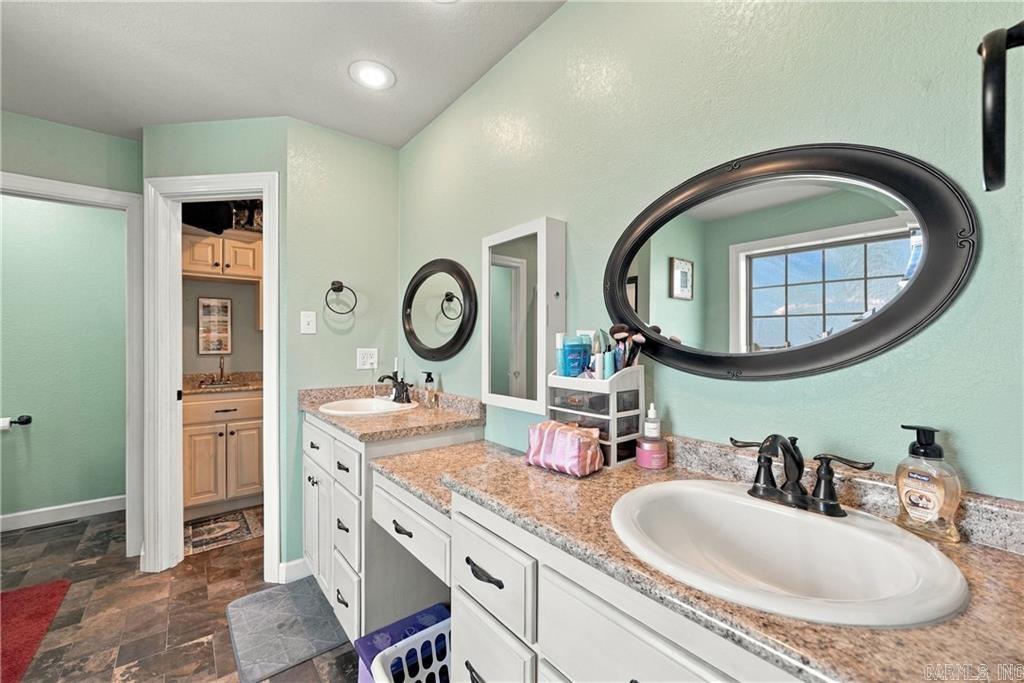 115 Newton Springs  Hector, AR