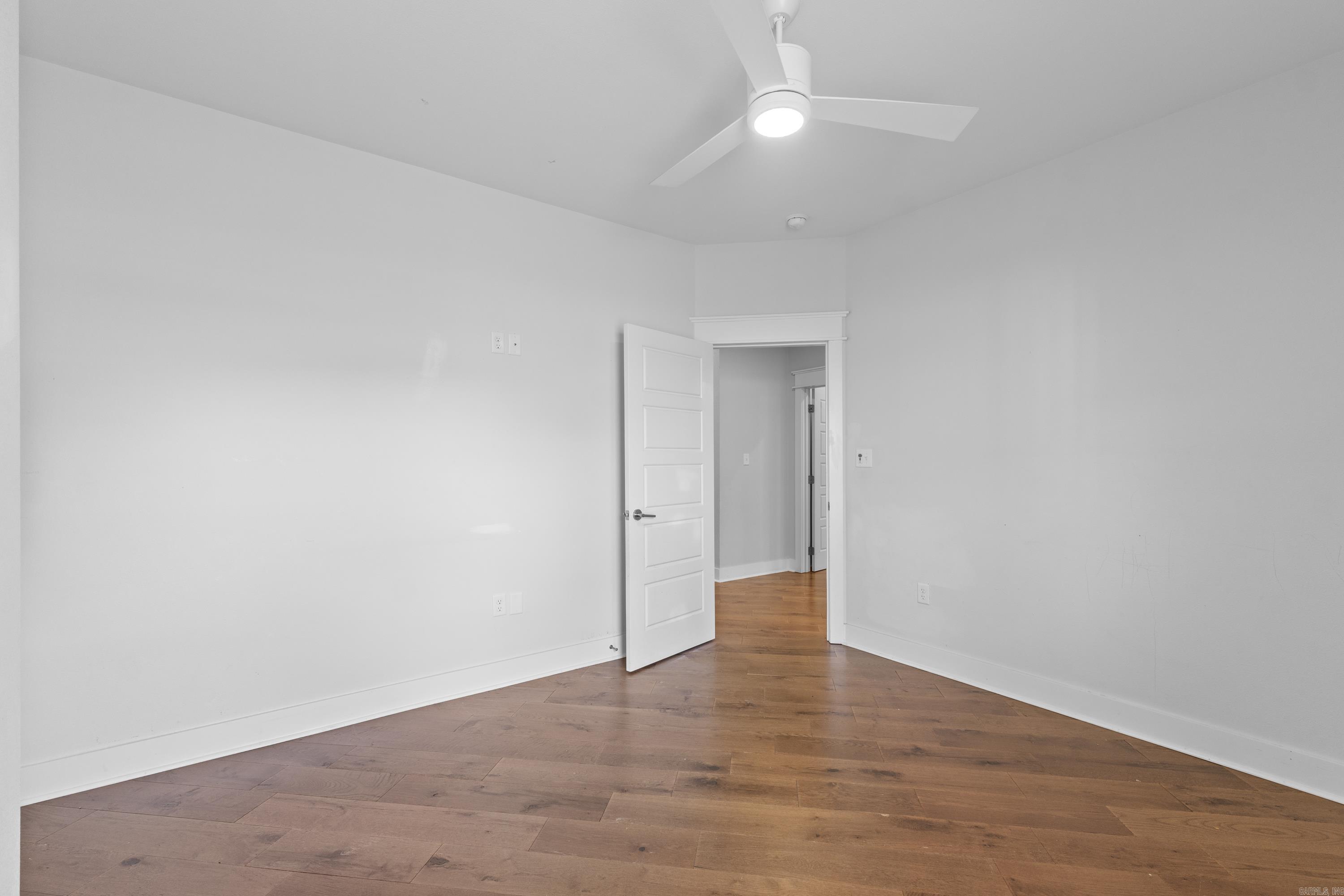 5230 Barn Owl  Conway, AR