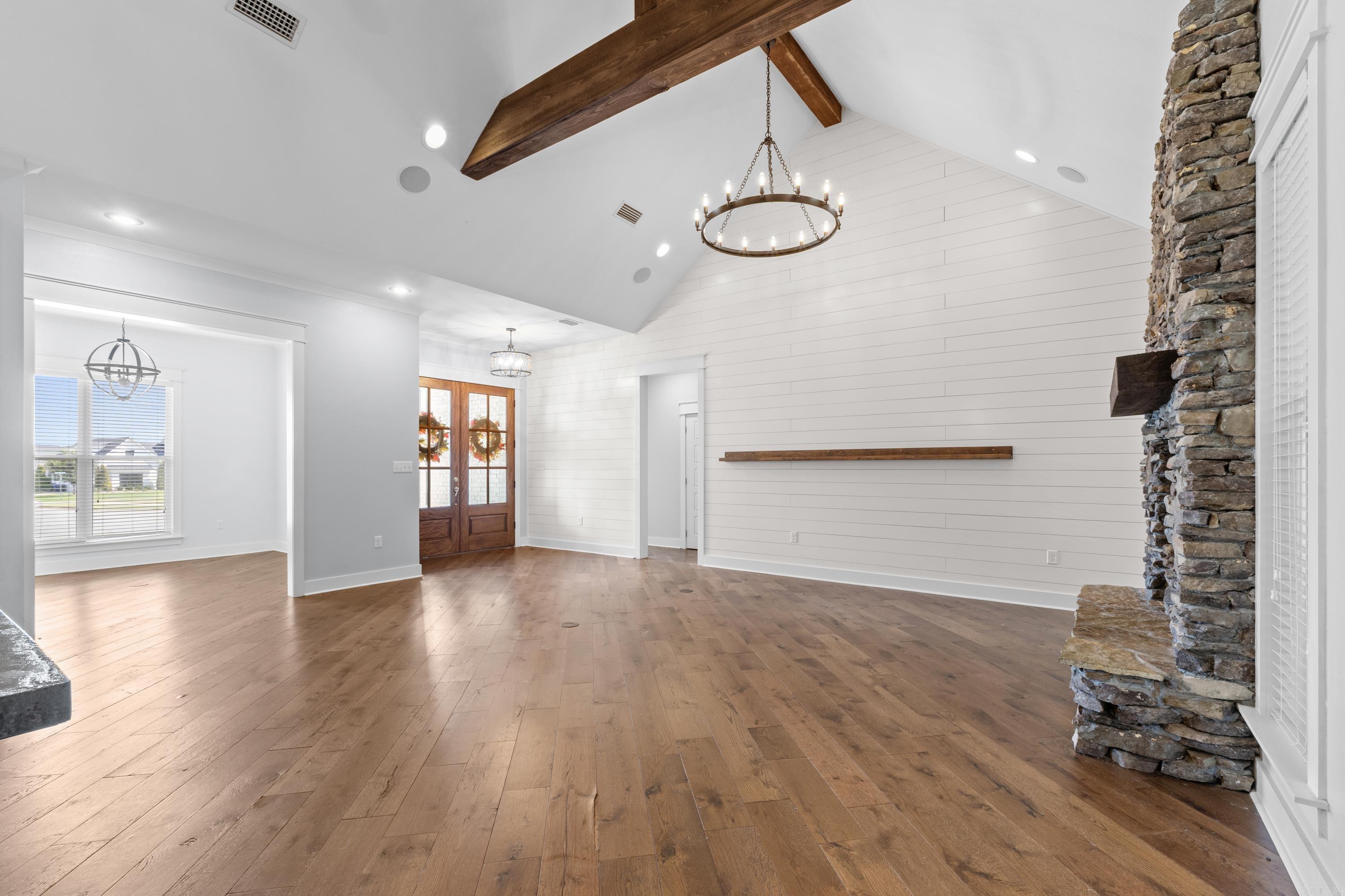 5230 Barn Owl  Conway, AR