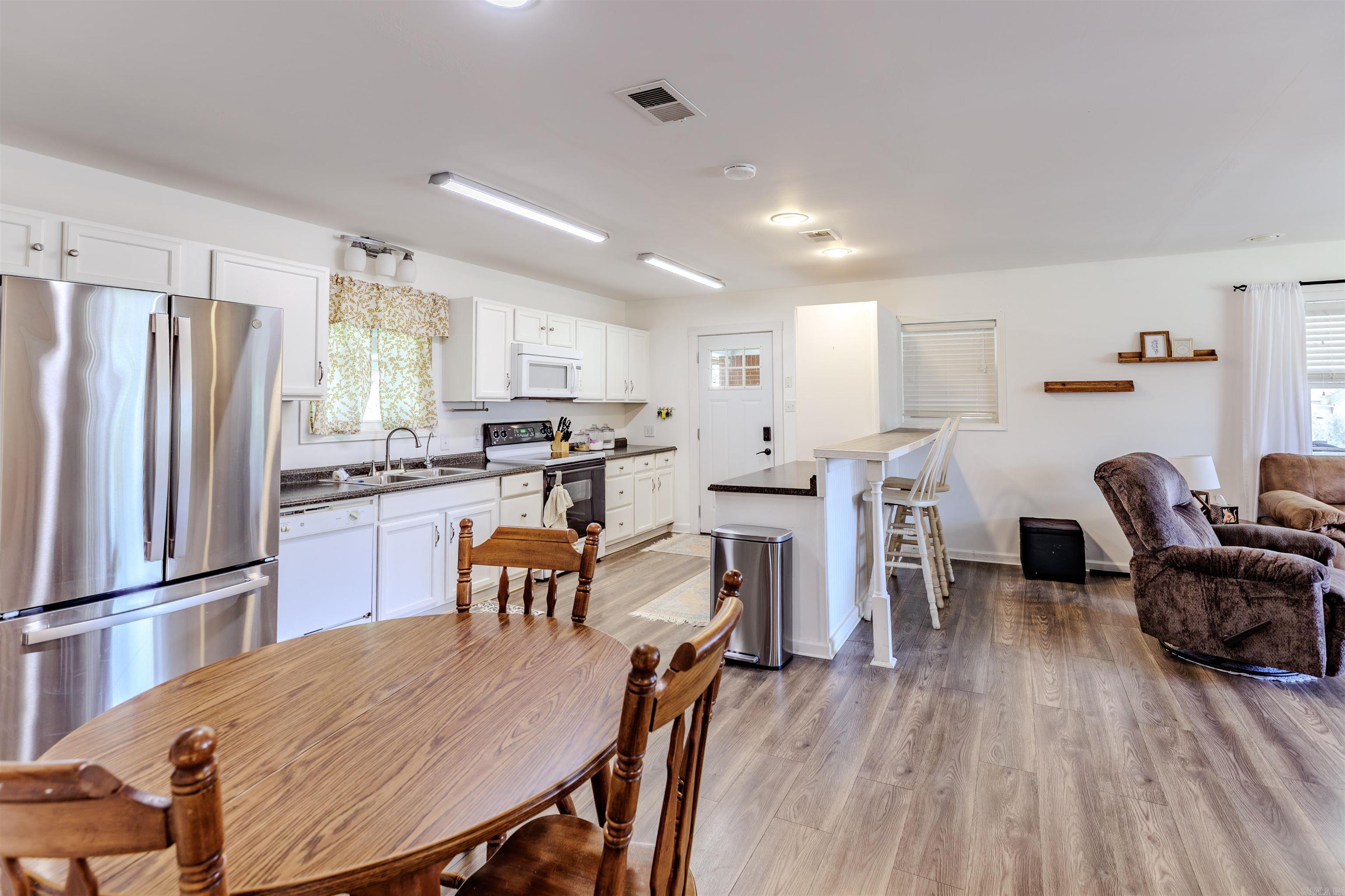 3566 Highway 60 W  Perryville, AR