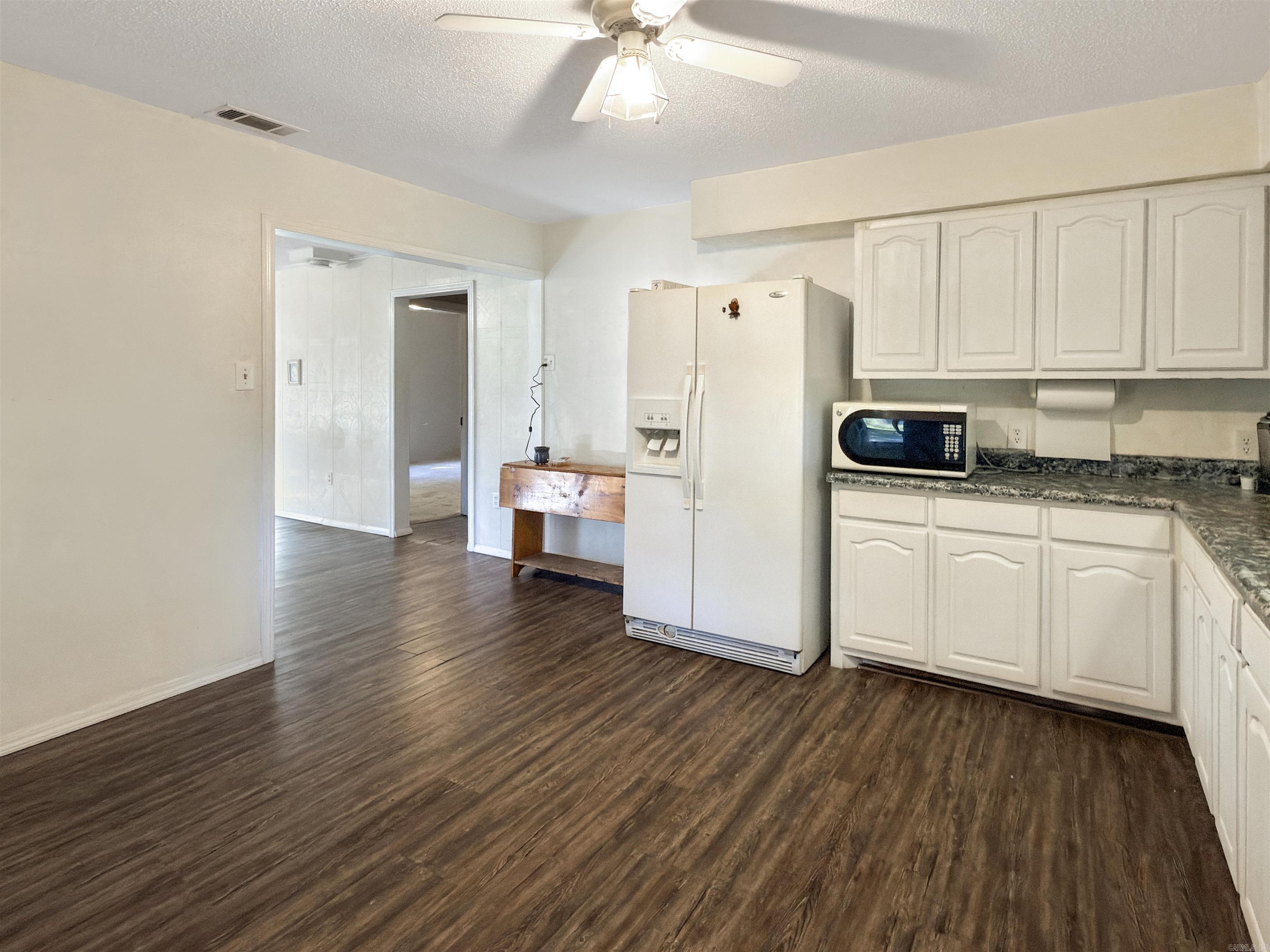 106 W McBride  Havana, AR