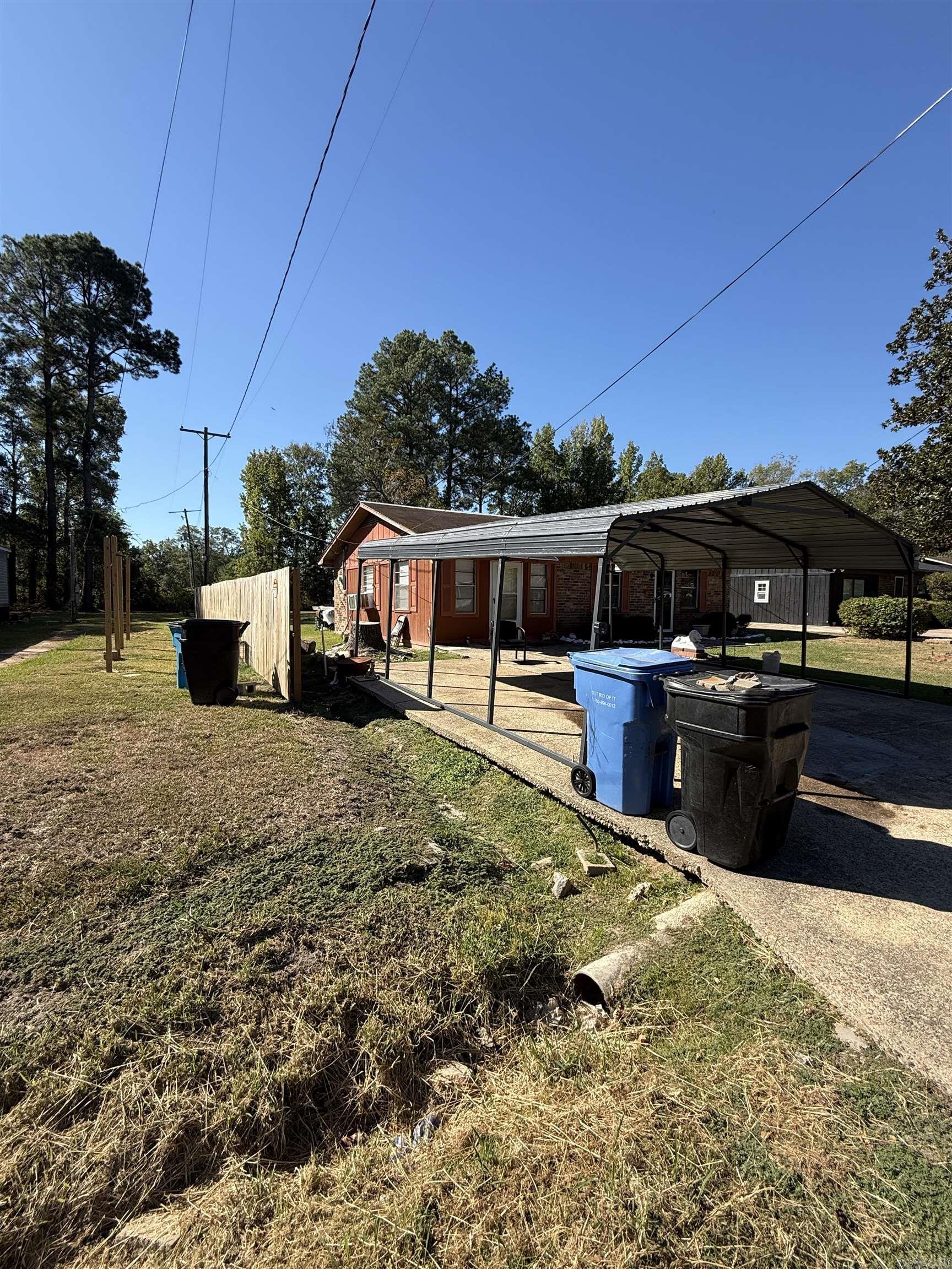 511 W 4th  Smackover, AR