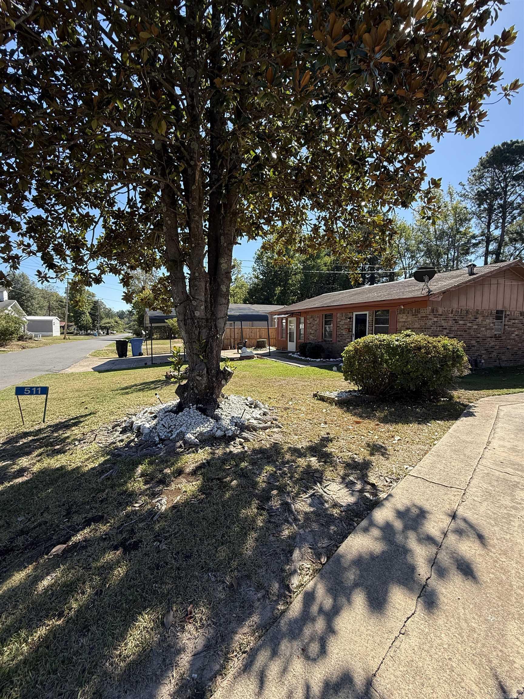511 W 4th  Smackover, AR