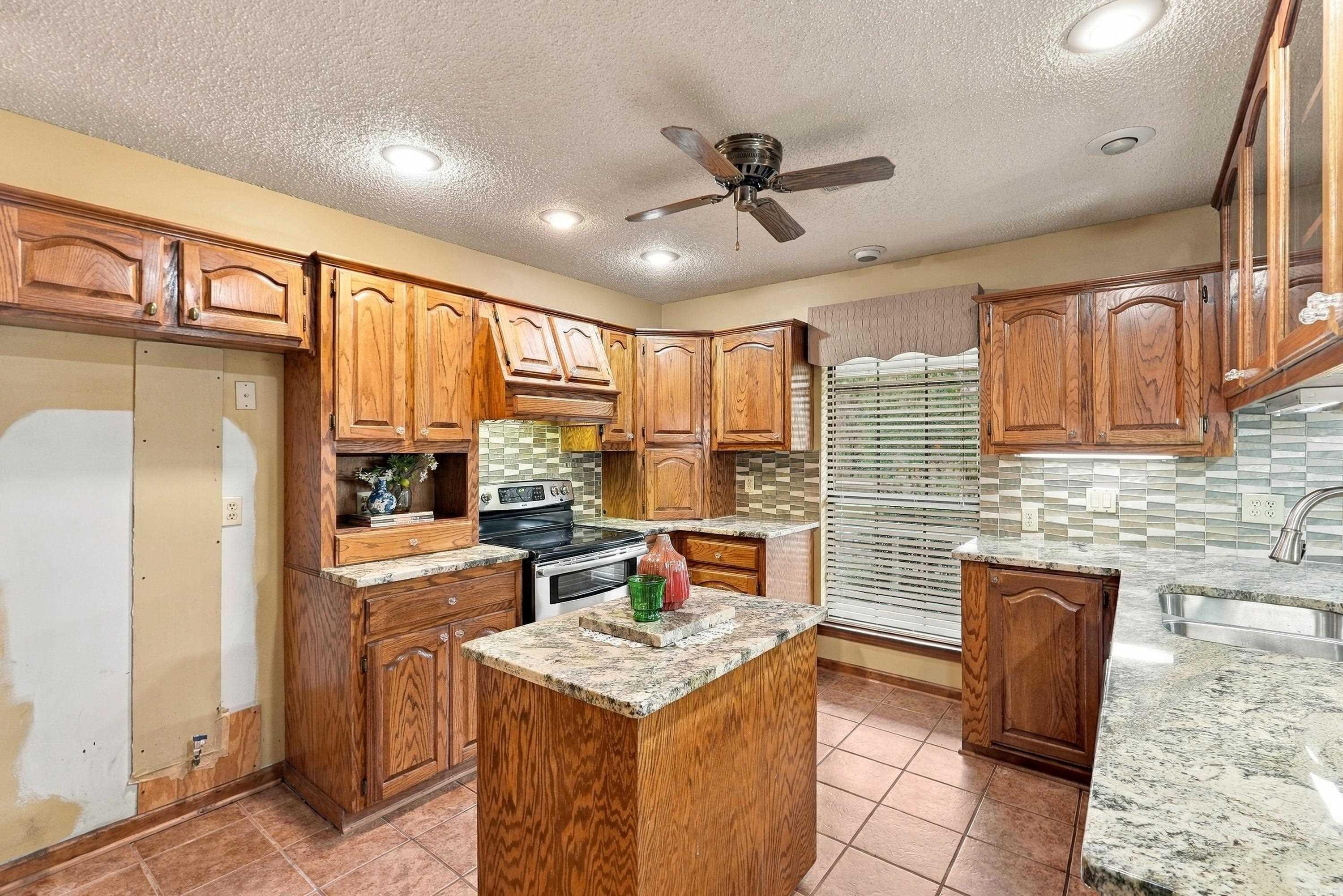 509 SW Third  Bryant, AR