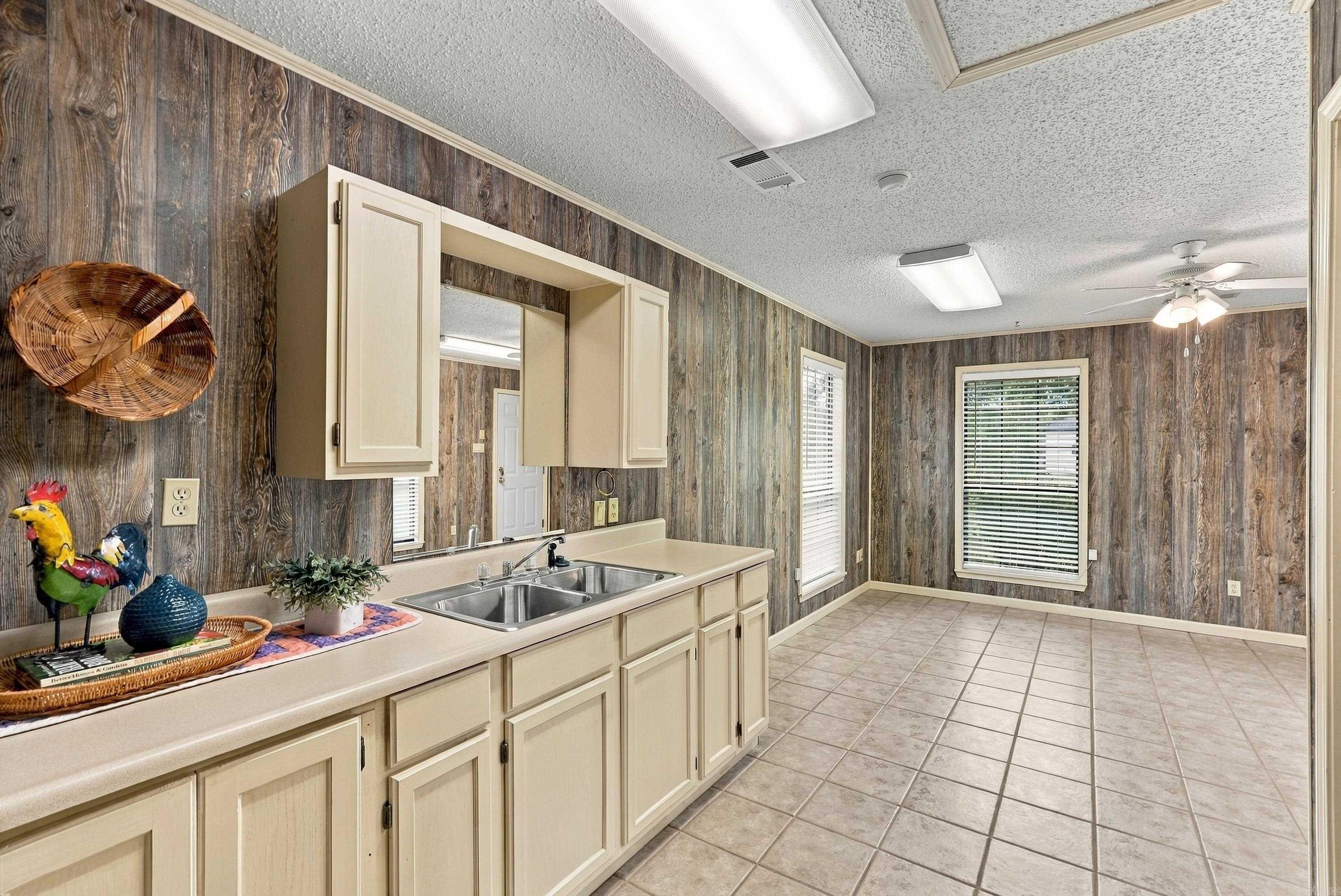 509 SW Third  Bryant, AR