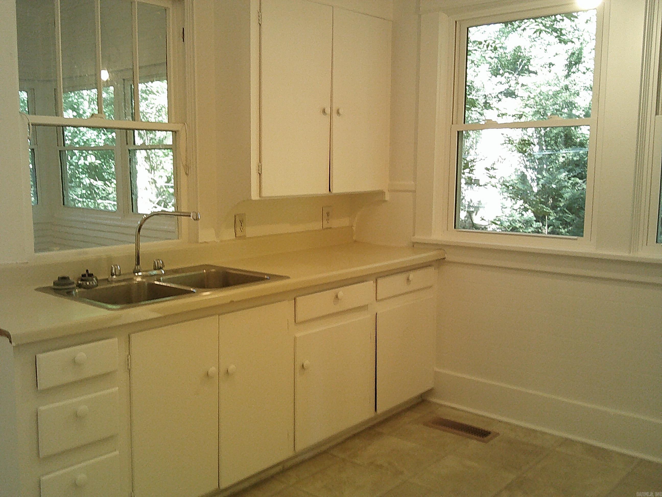 809 Mineral  Hot Springs, AR