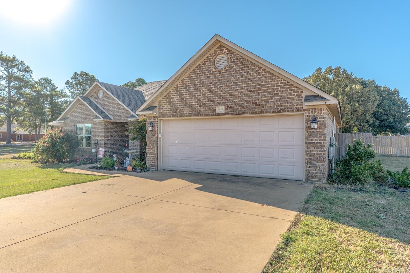 1405 Fourth St Lake City, AR 72437
