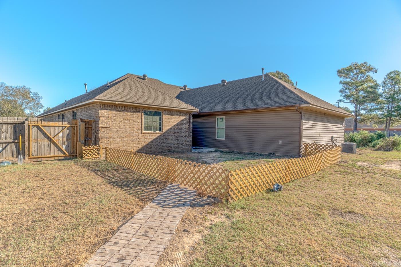 1405 Fourth St Lake City, AR 72437