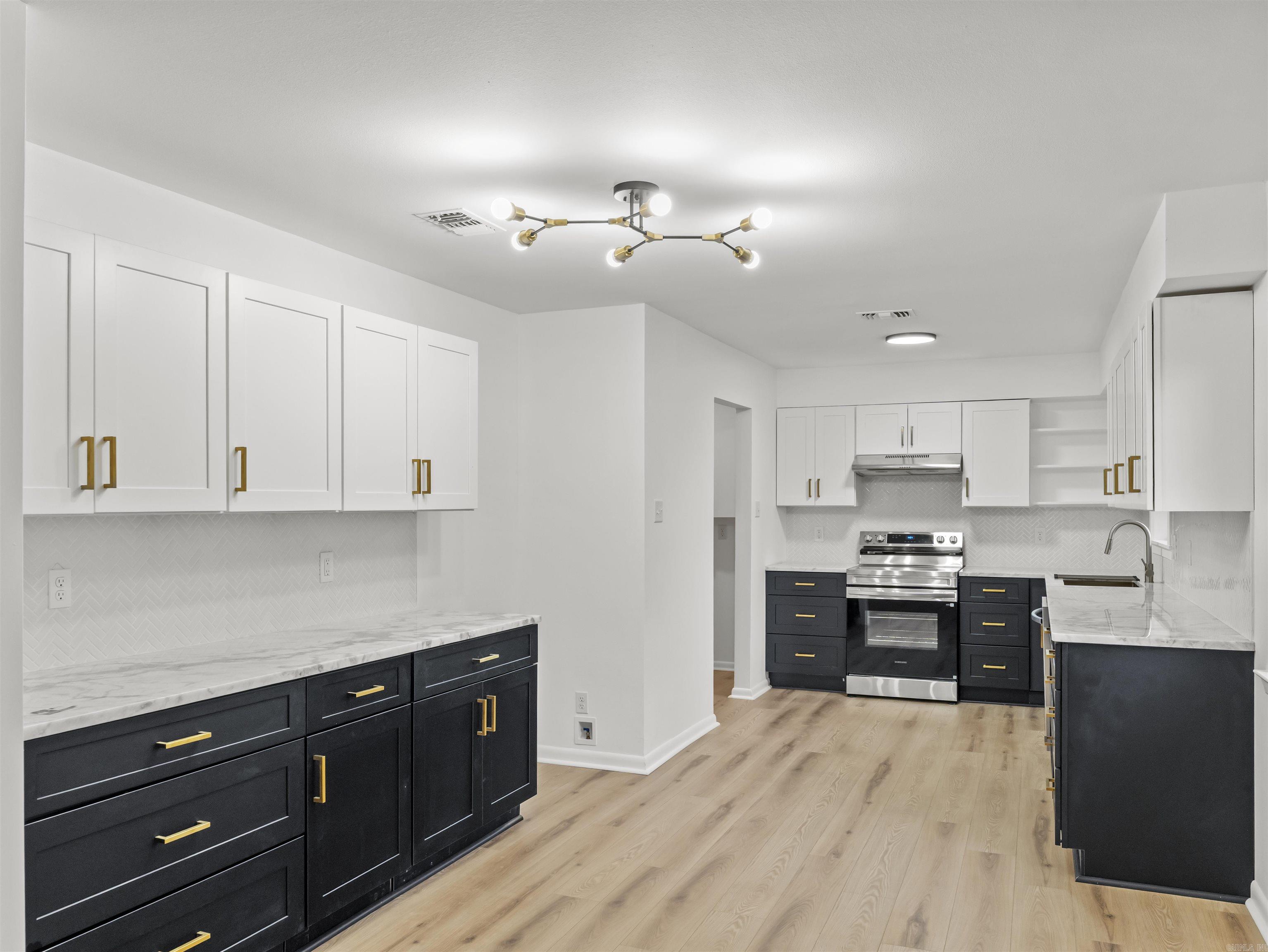 2705 Ozark Dr  North Little Rock, AR