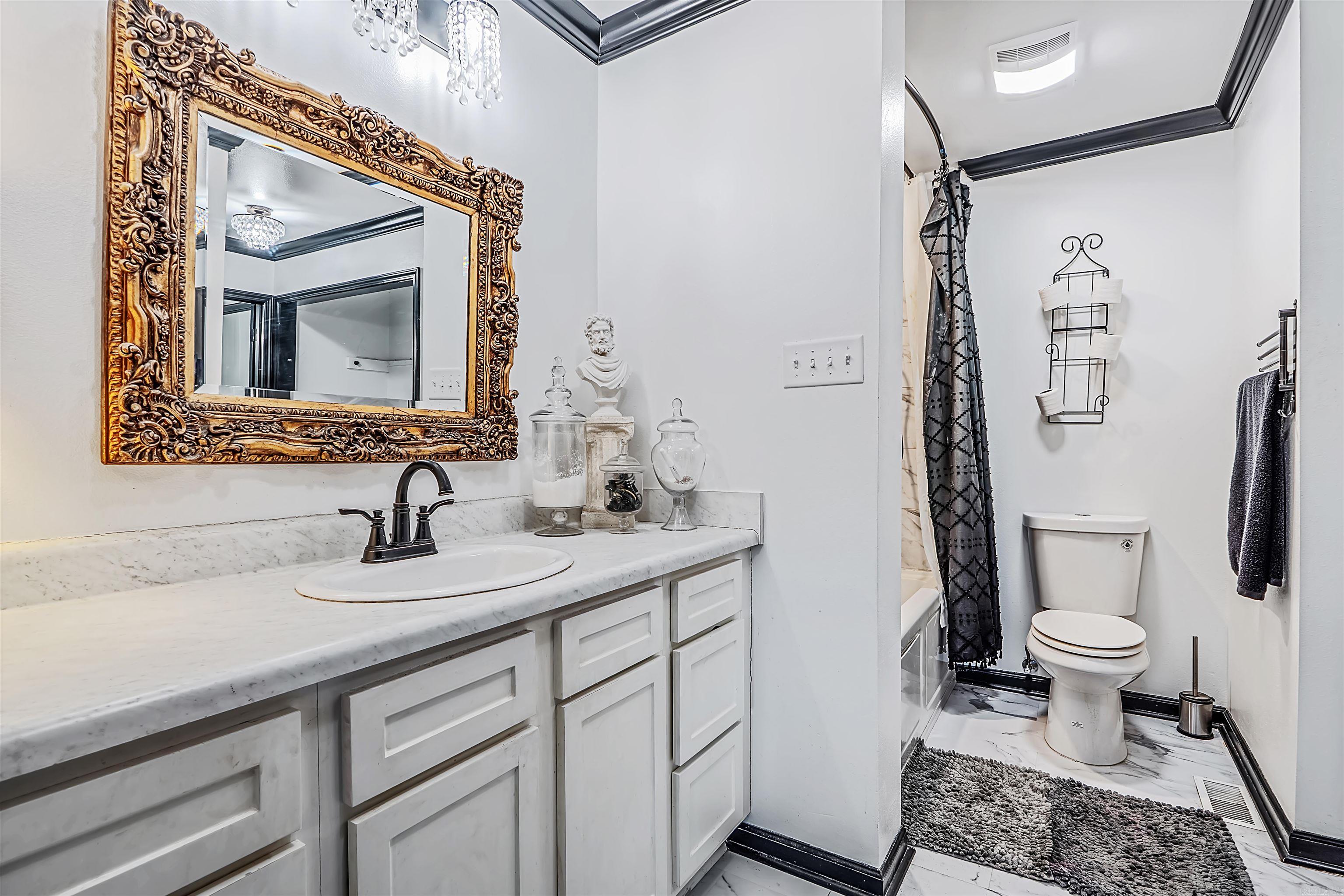 200 Pine Forest Drive  Maumelle, AR
