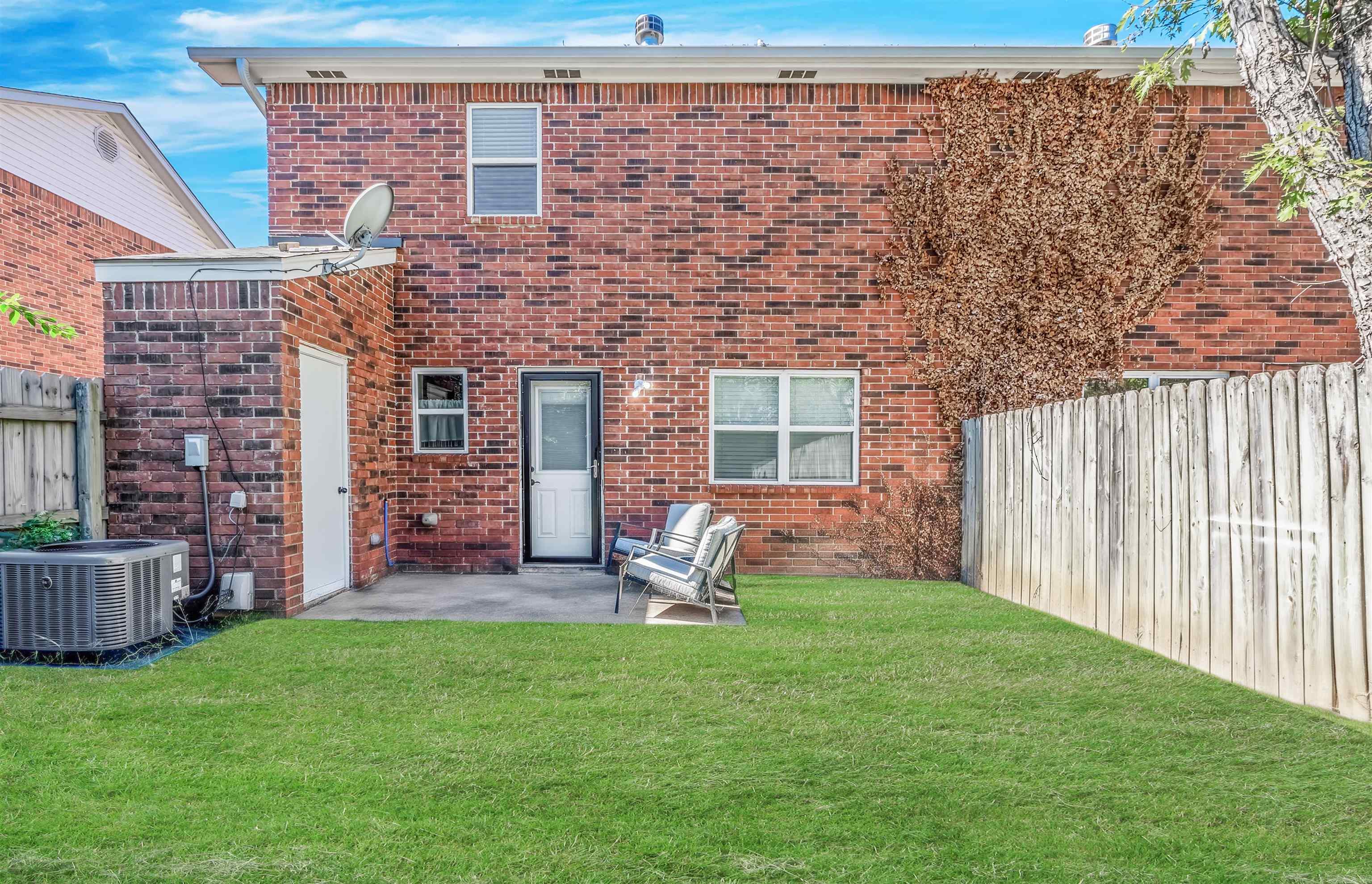 200 Pine Forest Drive  Maumelle, AR