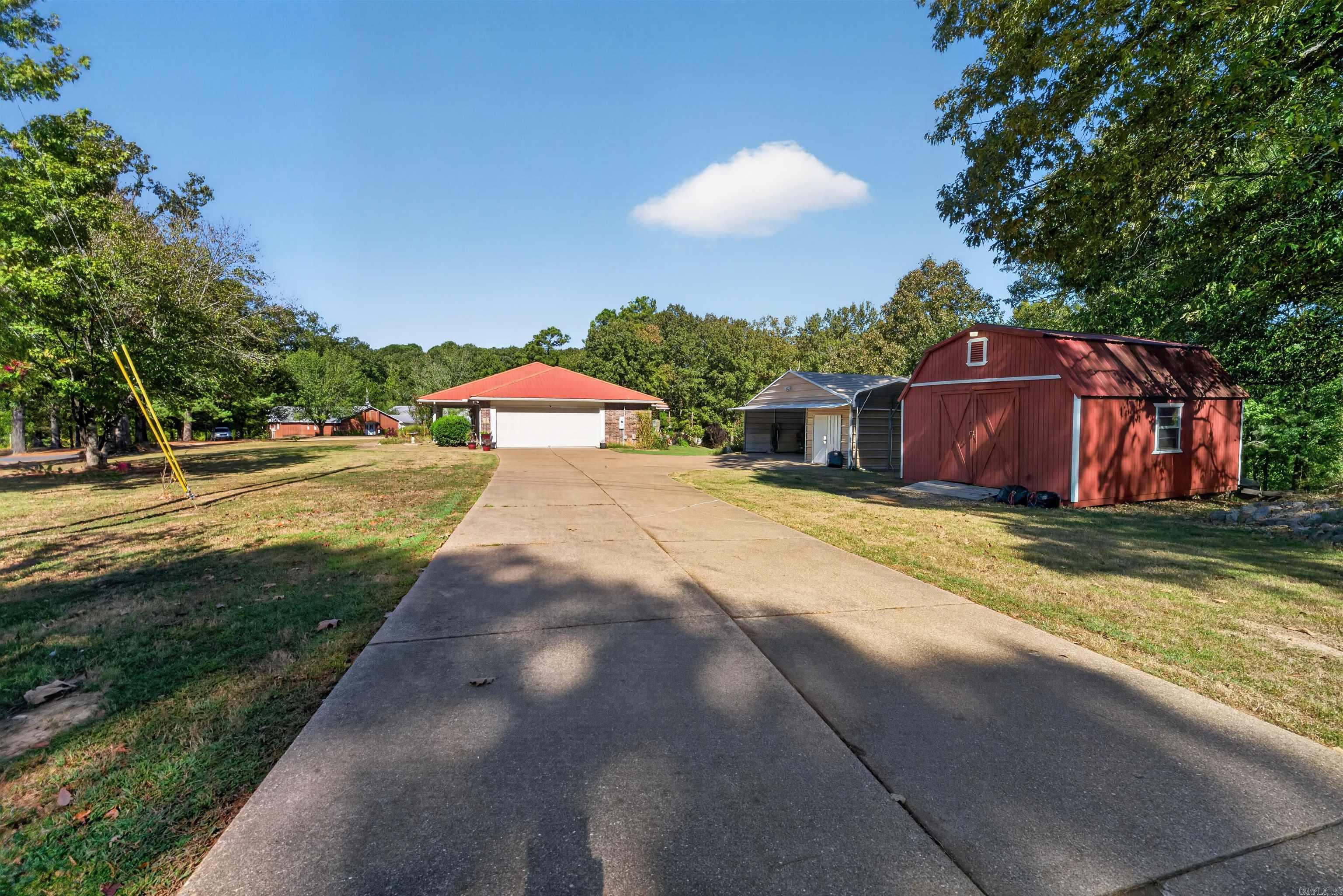 1022 Old Military  Arkadelphia, AR