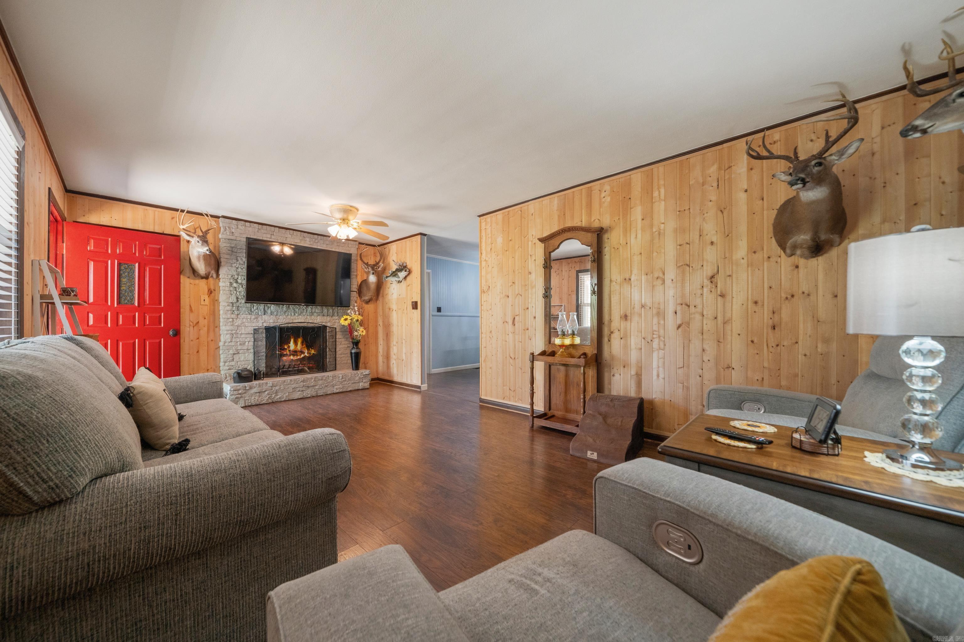 310 S Moore  Hot Springs, AR
