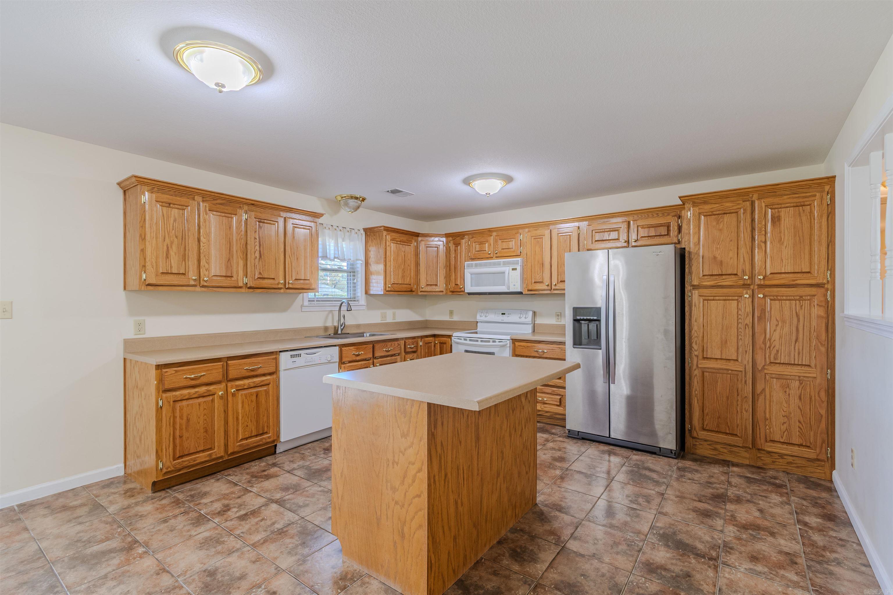 2707 Canterbury  Paragould, AR