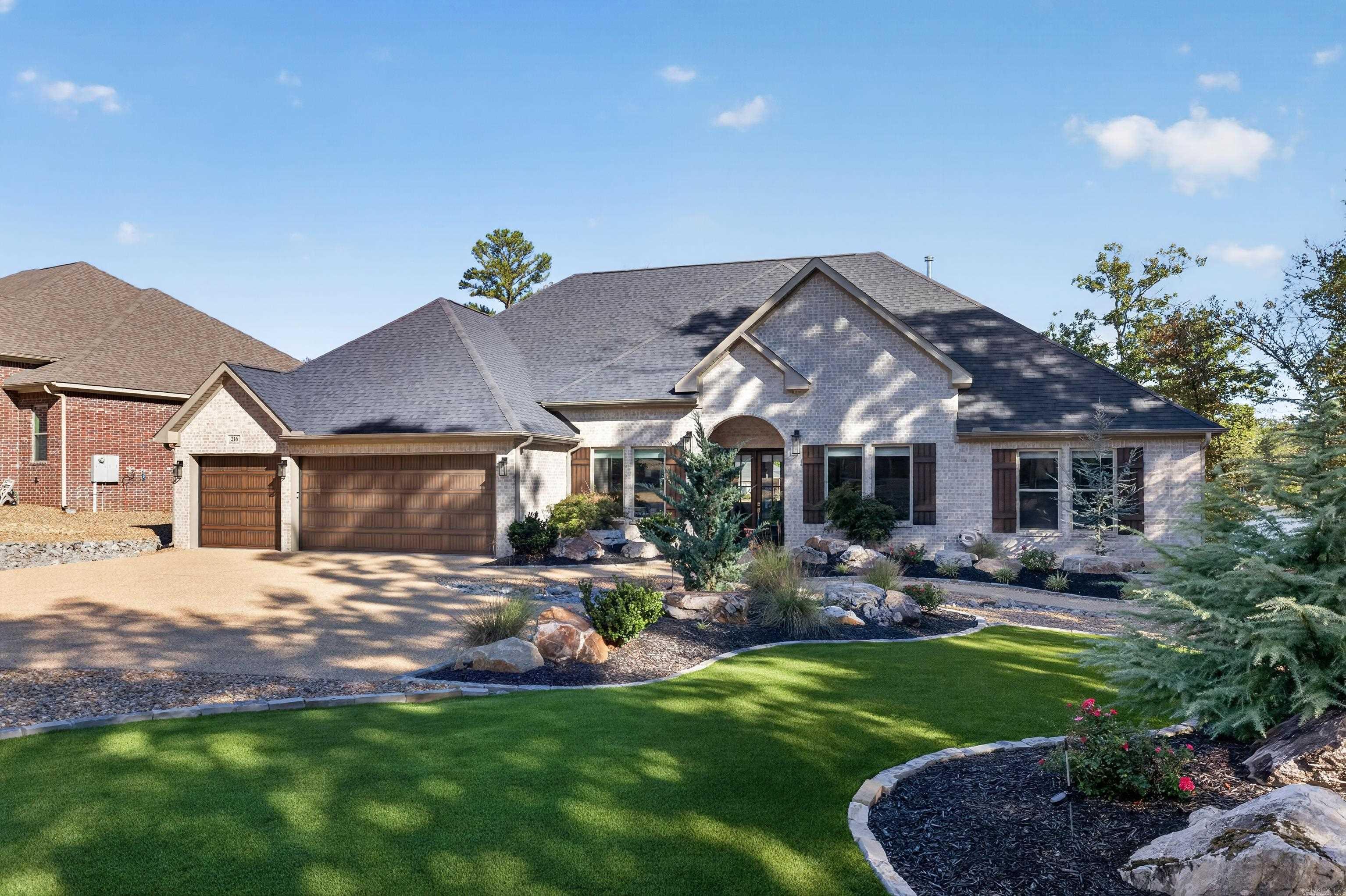 216  ElCano  Hot Springs Village, AR