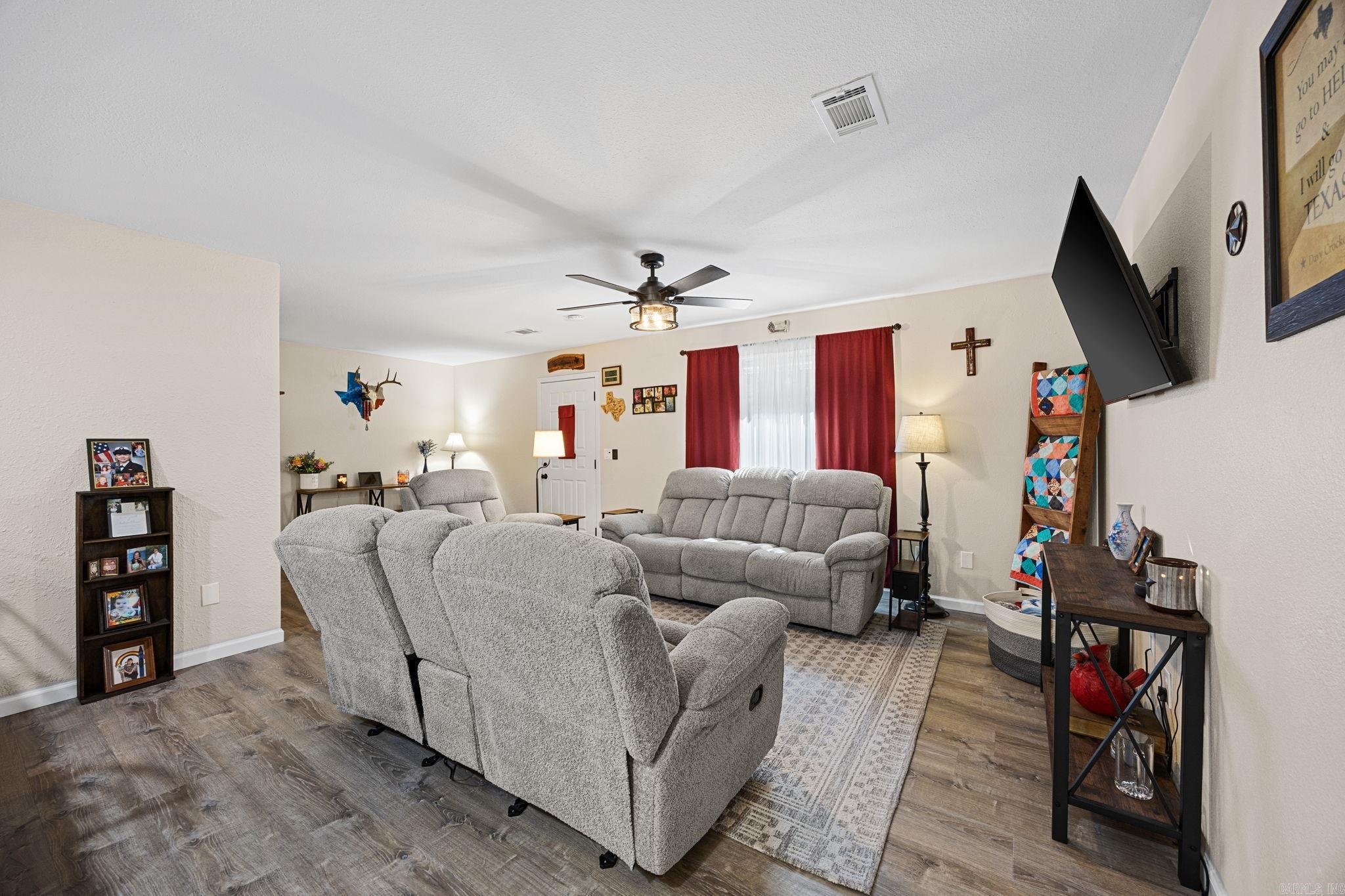 1339 Shady Grove  Hot Springs, AR