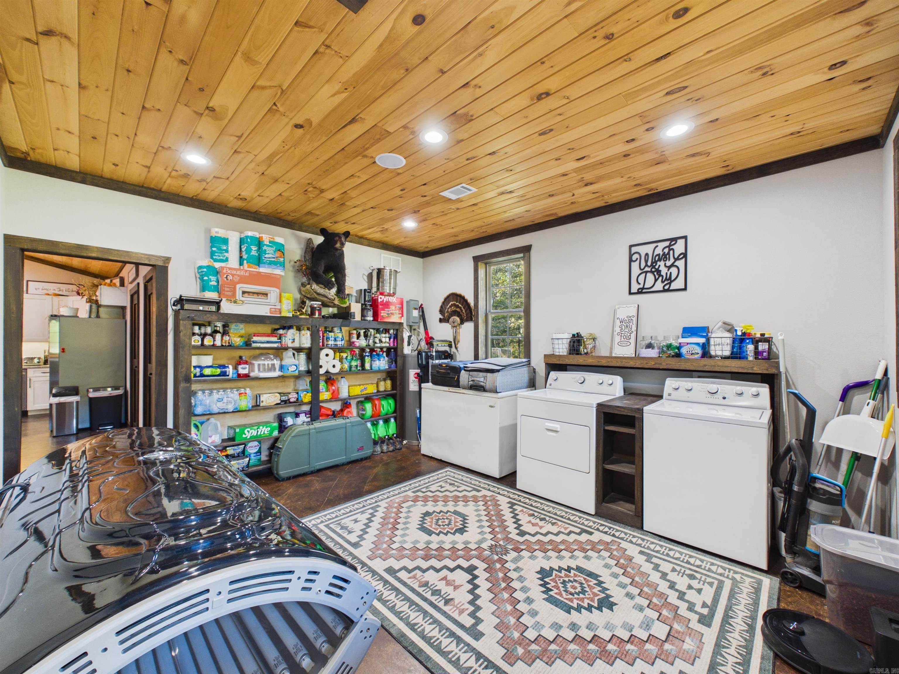 106 W PROSPERITY RD  Poughkeepsie, AR